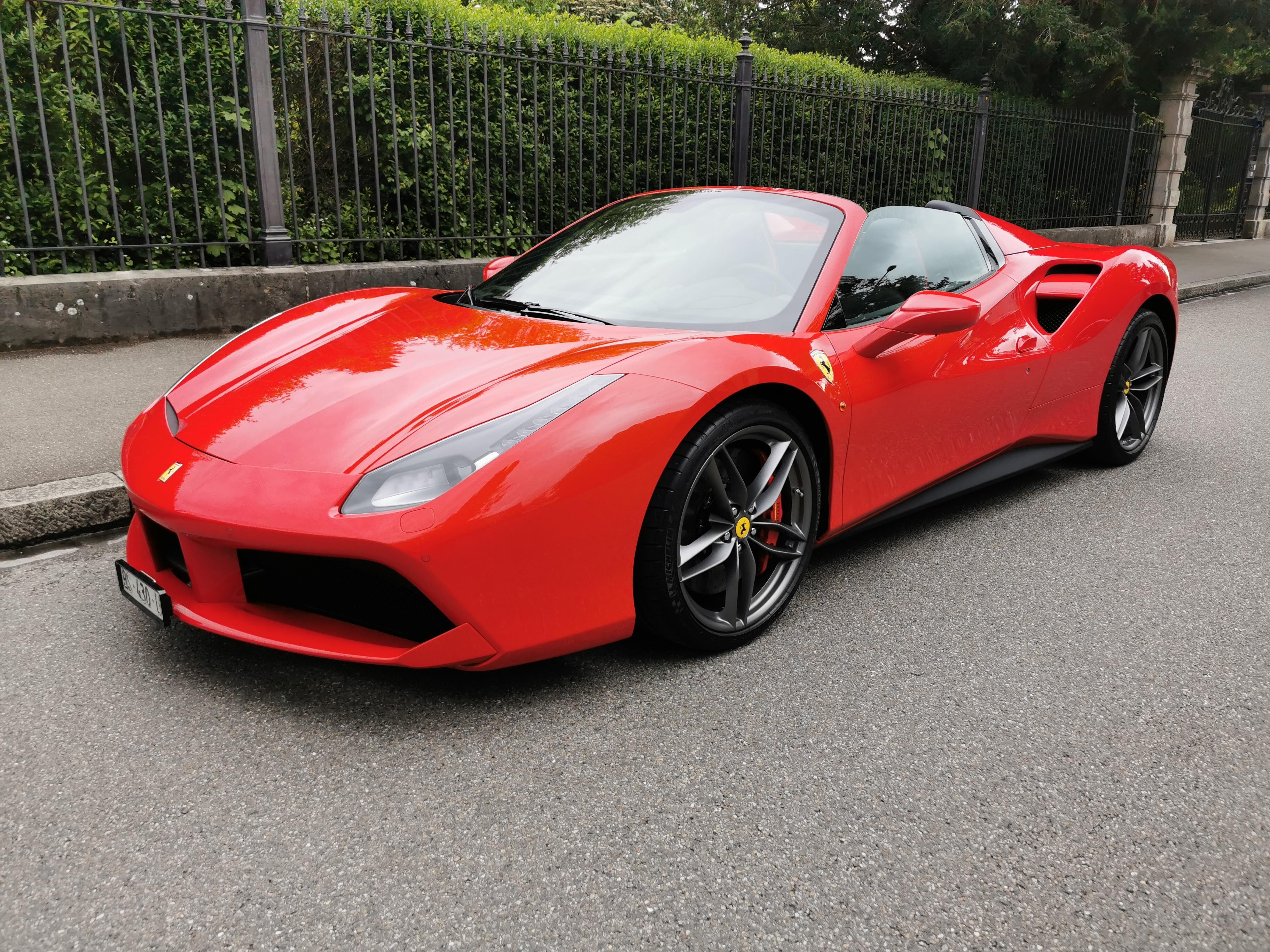 FERRARI 488 Spider 3.9 V8