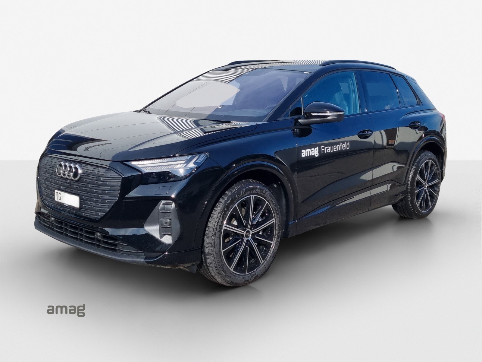 AUDI Q4 e-tron 45 quattro