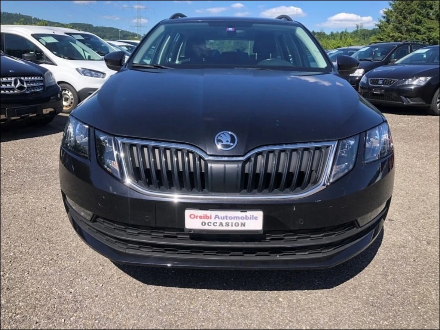 SKODA Octavia Combi 1.6 TDI Ambition DSG