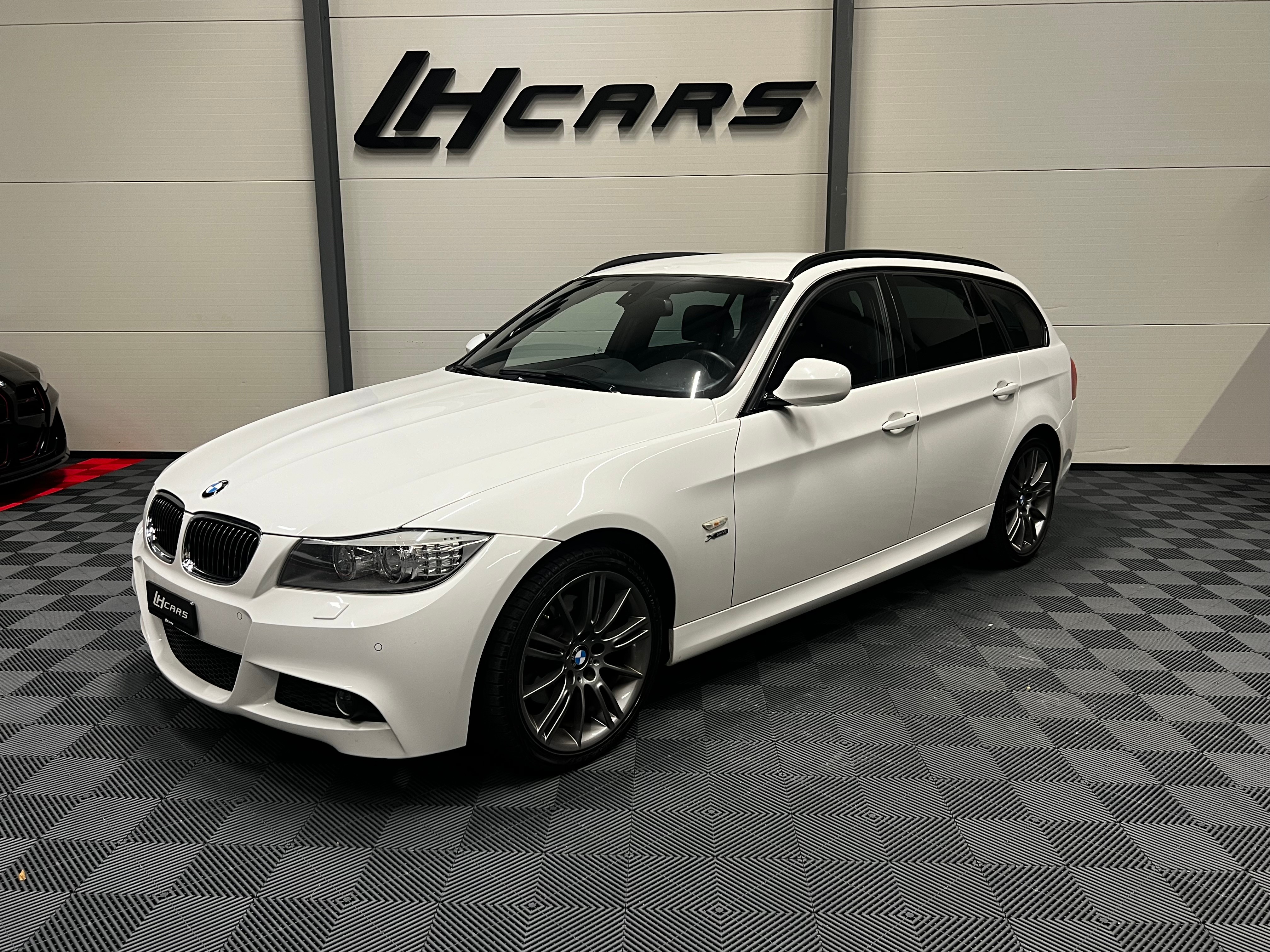 BMW 320d xDrive Touring Dynamic Edition Steptronic M-Sport