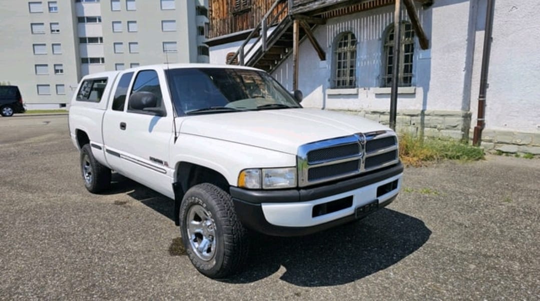 DODGE DODGE Ram 1500