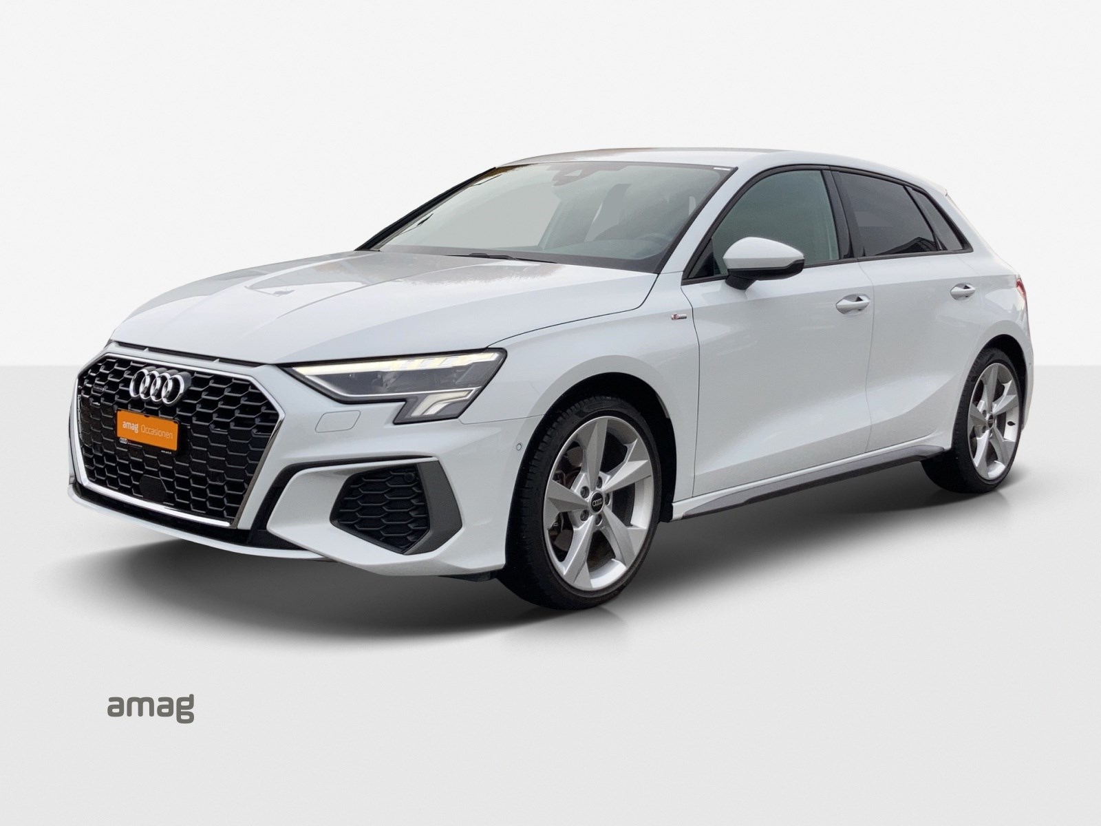 AUDI A3 Sportback 40 TFSI S line quattro