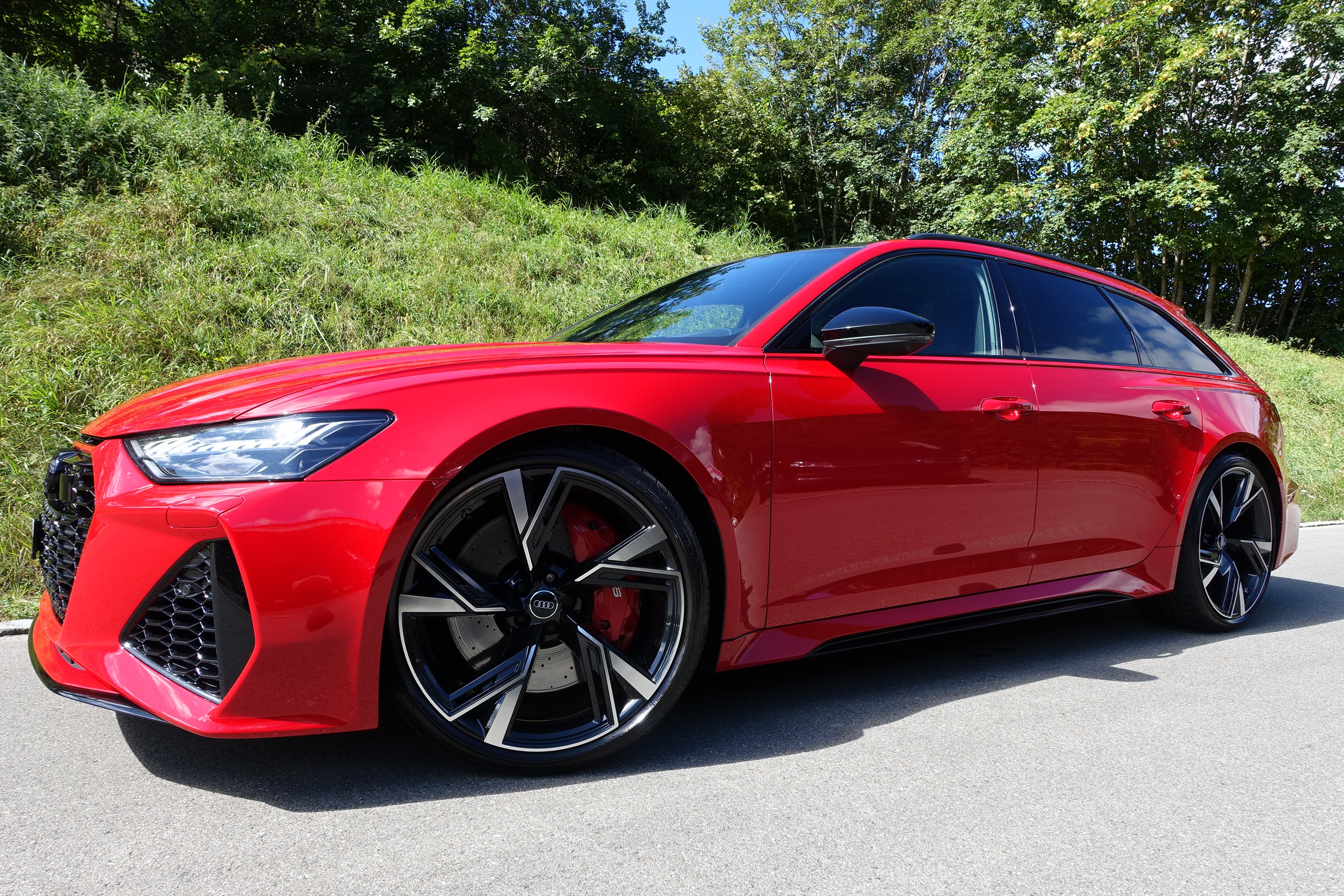 AUDI RS6 Avant 4.0 TFSI V8 quattro