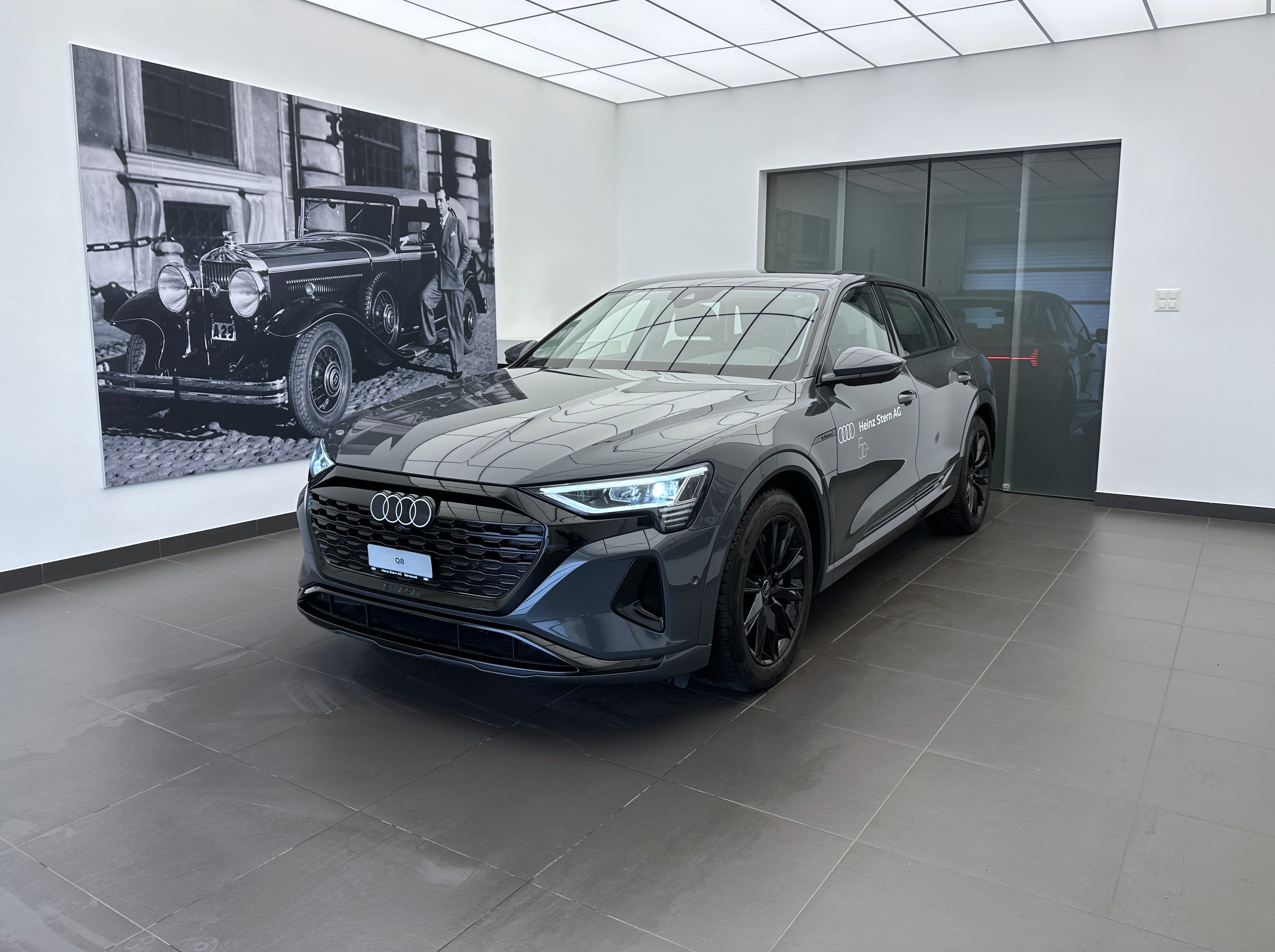 AUDI Q8 55 e-tron advanced quattro