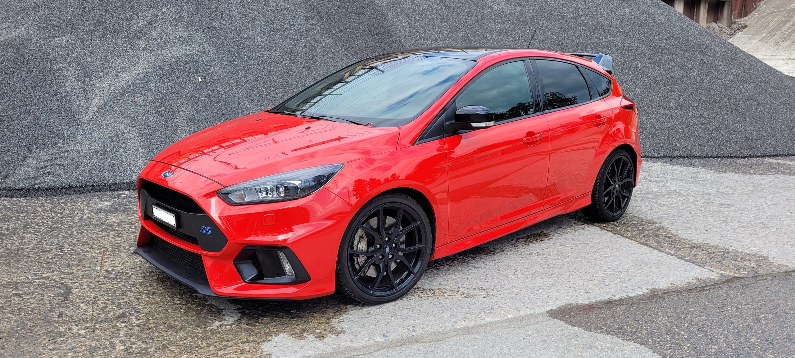 FORD Focus 2.3 EcoBoost RS+ Race Red Edition AWD