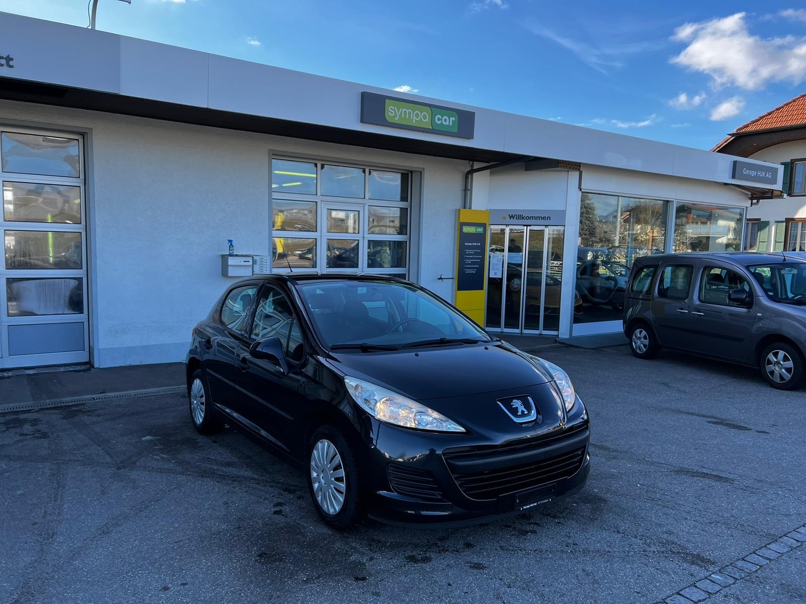 PEUGEOT 207 1.4 16V Trendy Clim