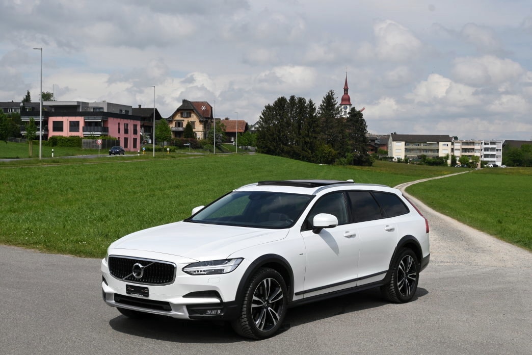 VOLVO V90 Cross Country D4 Pro AWD Geartronic