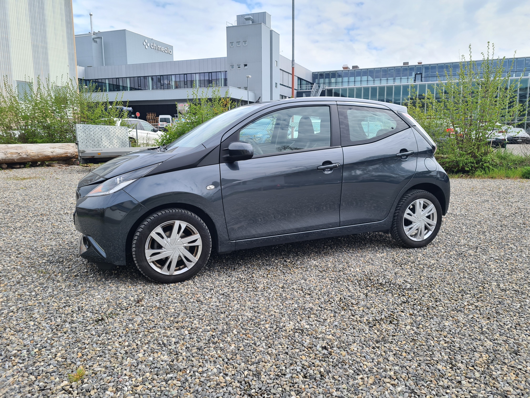 TOYOTA Aygo 1.0 VVT-i x-play