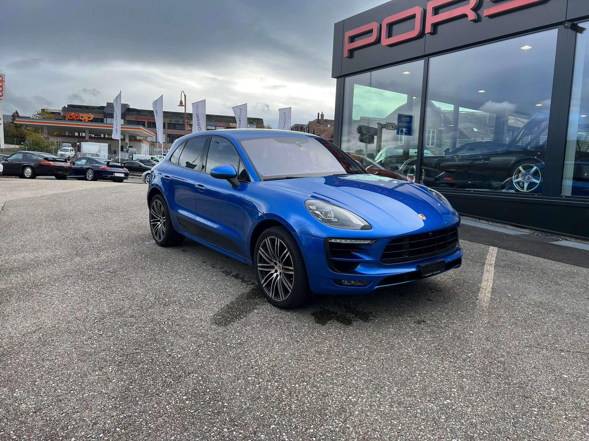 PORSCHE Macan GTS PDK