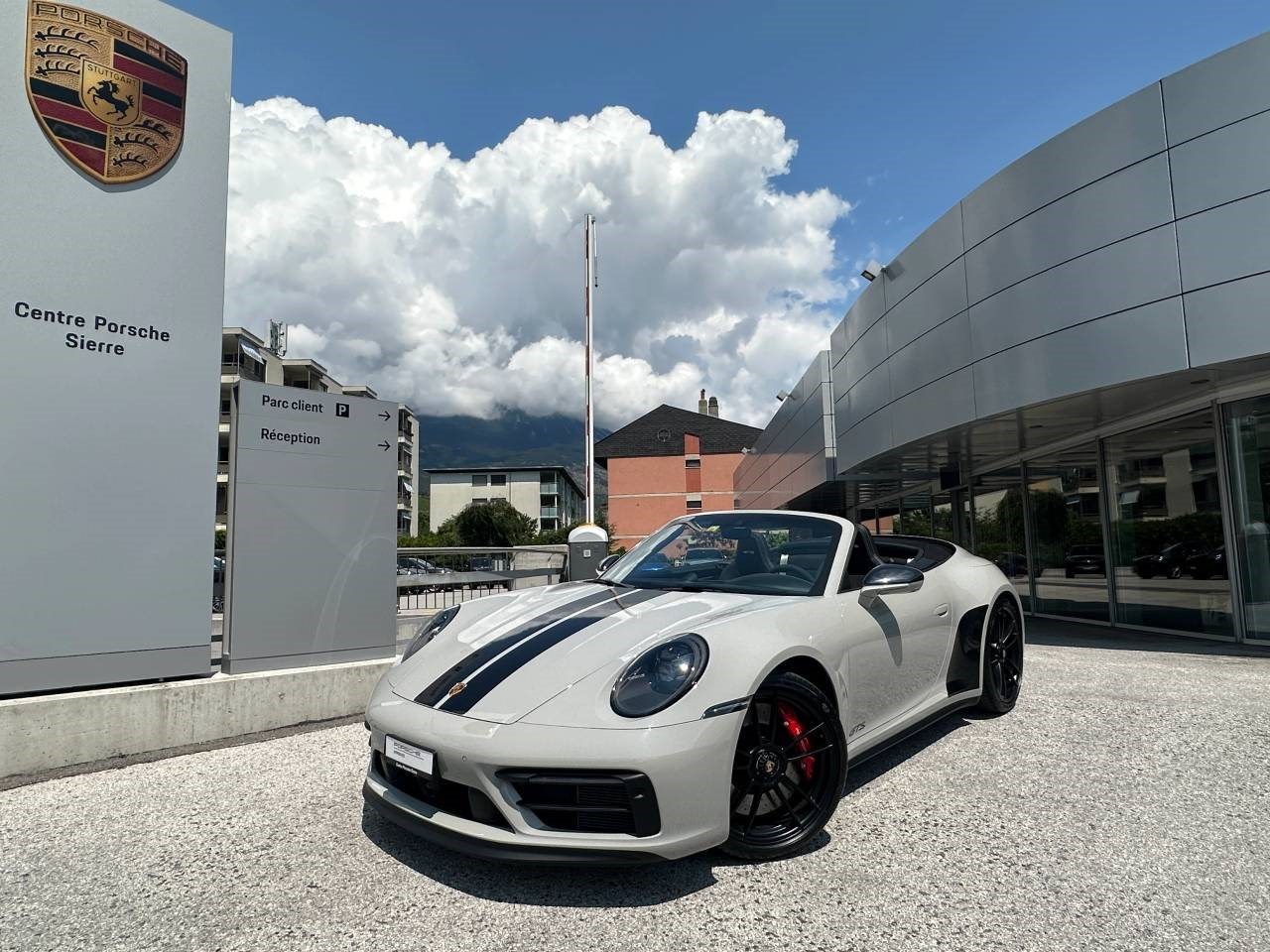 PORSCHE 911 Carrera GTS Cabriolet