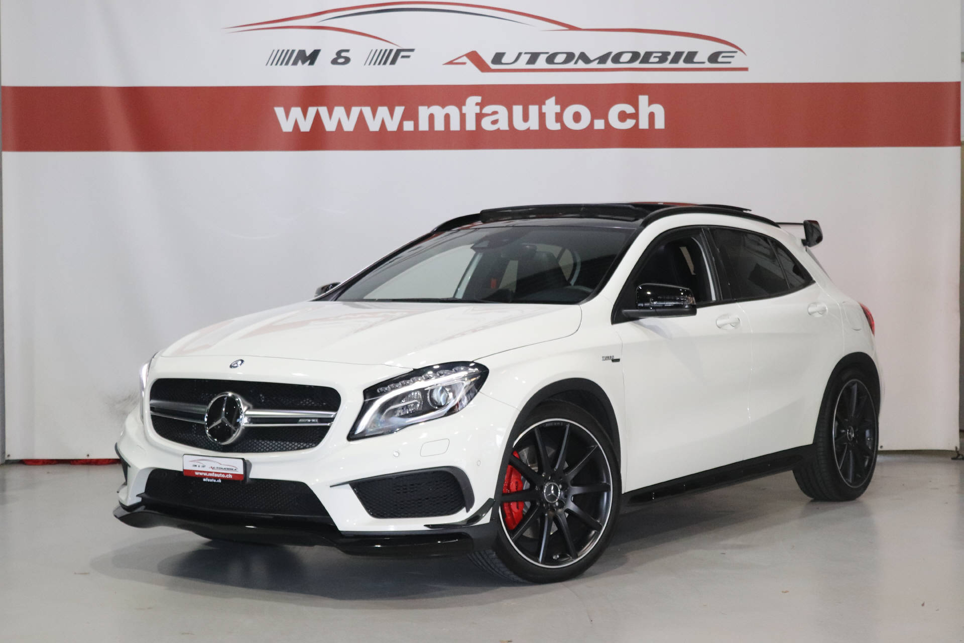 MERCEDES-BENZ GLA 45 AMG 4m CH FAHRZEUG