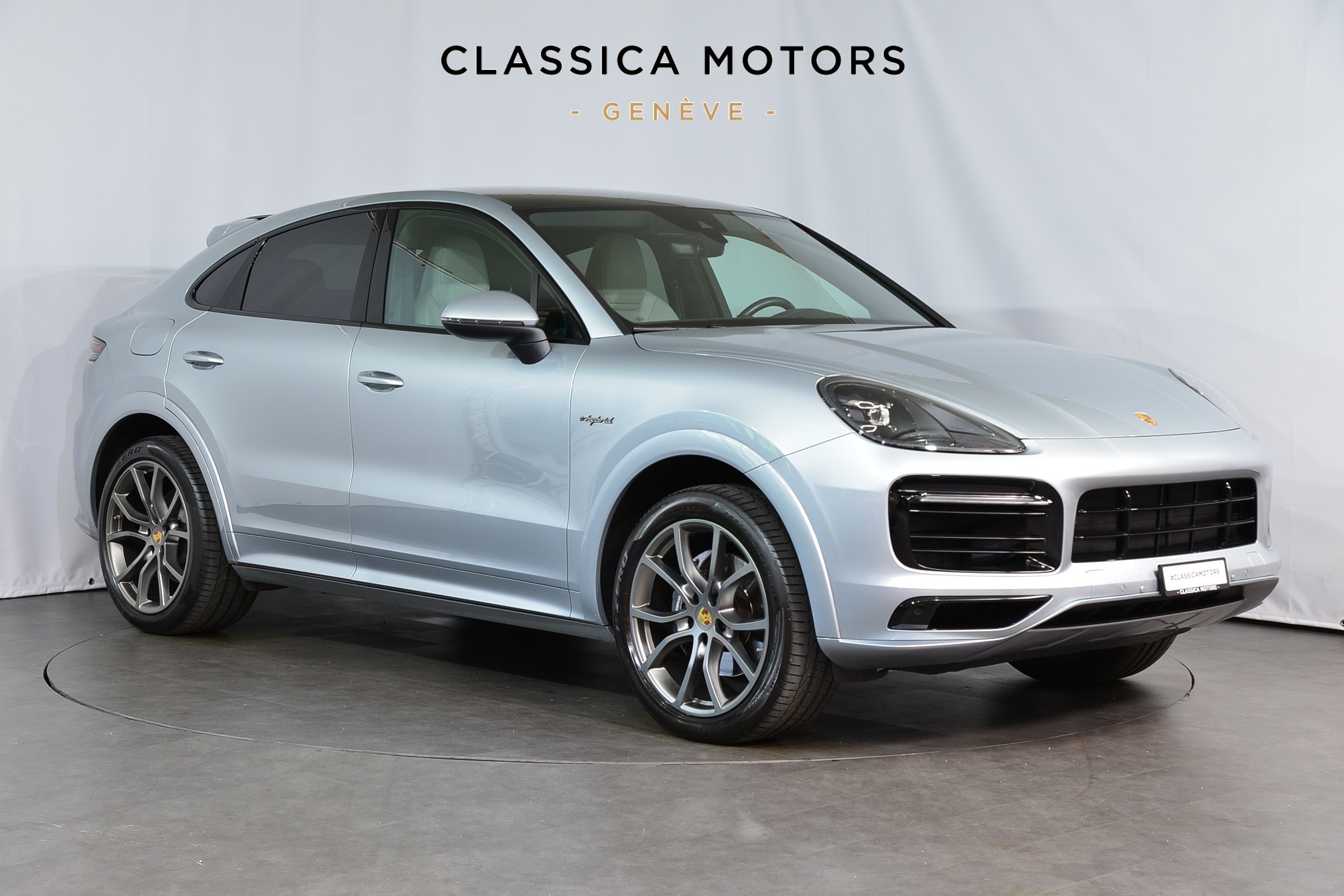 PORSCHE Cayenne Coupé E-Hybrid