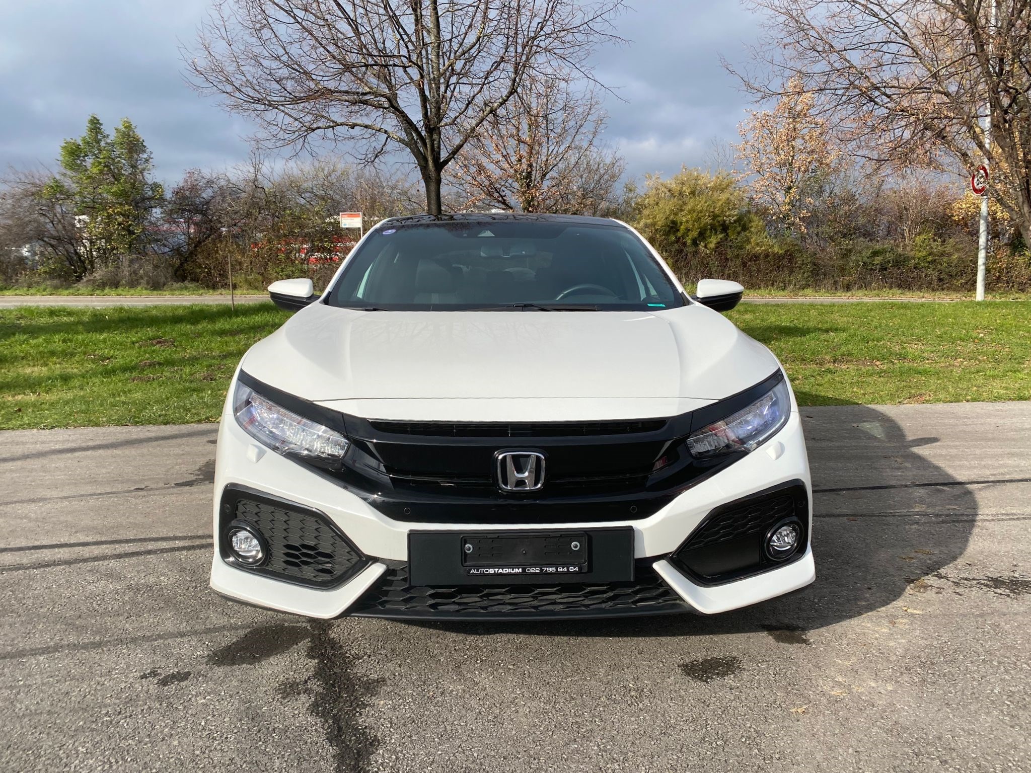 HONDA Civic 1.0 VTEC Executive CVT