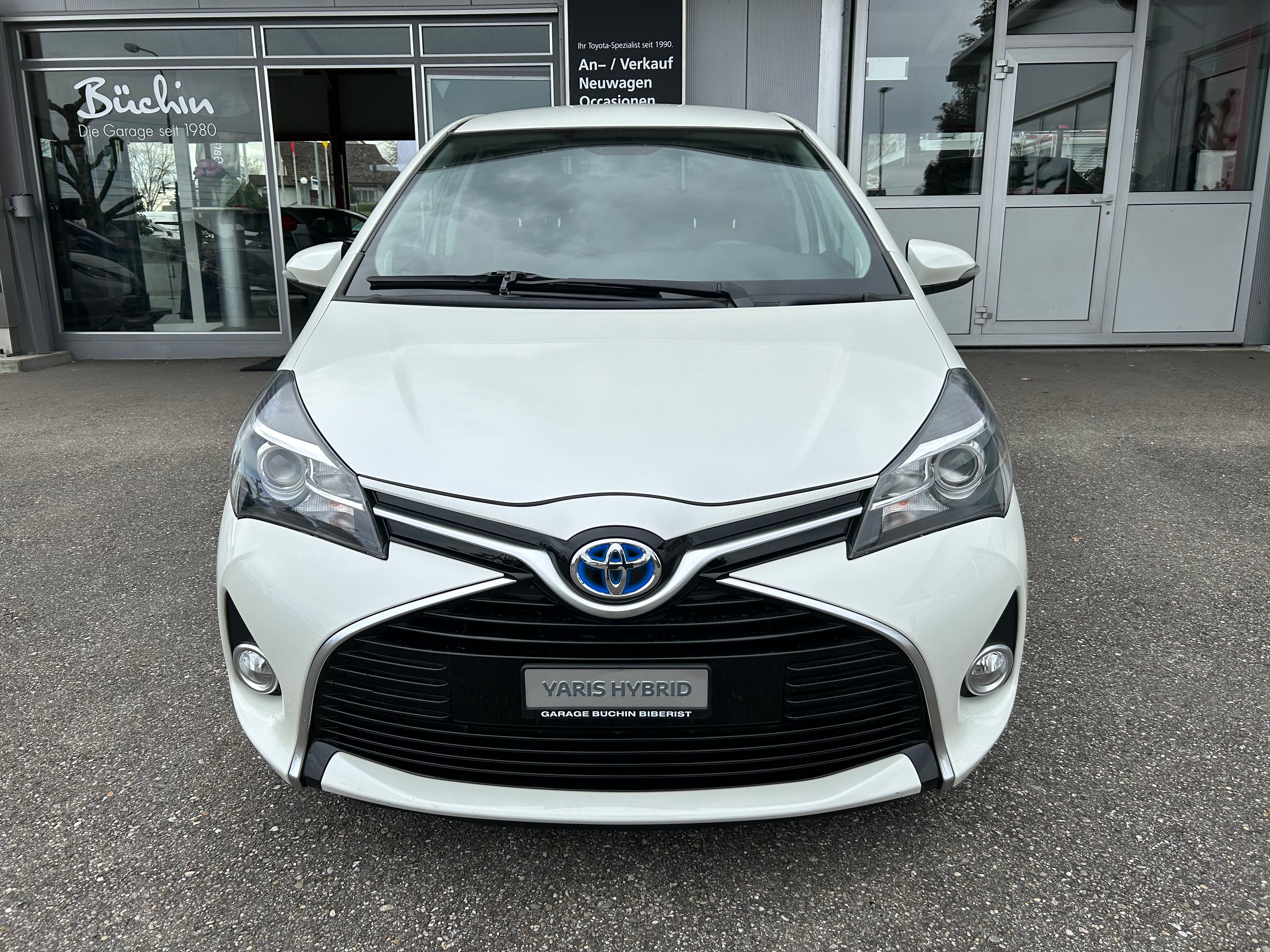 TOYOTA Yaris 1.5 VVT-i Hybrid Trend e-CVT