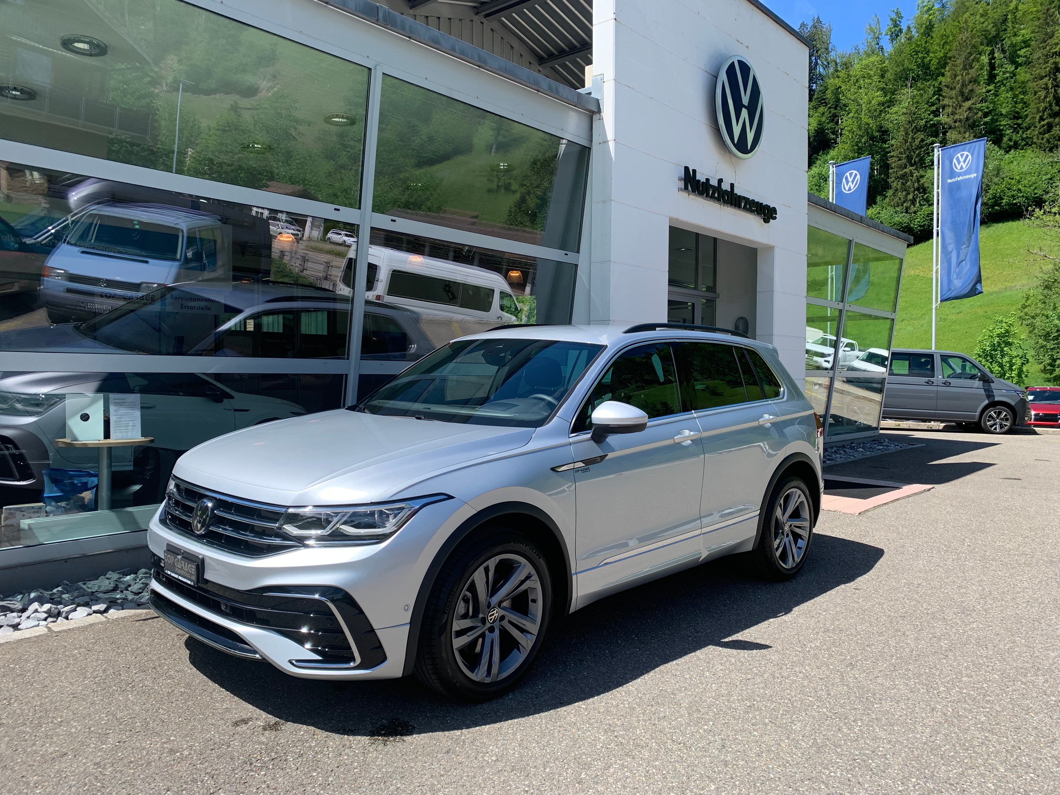 VW Tiguan 2.0TSI R-Line 4Motion DSG