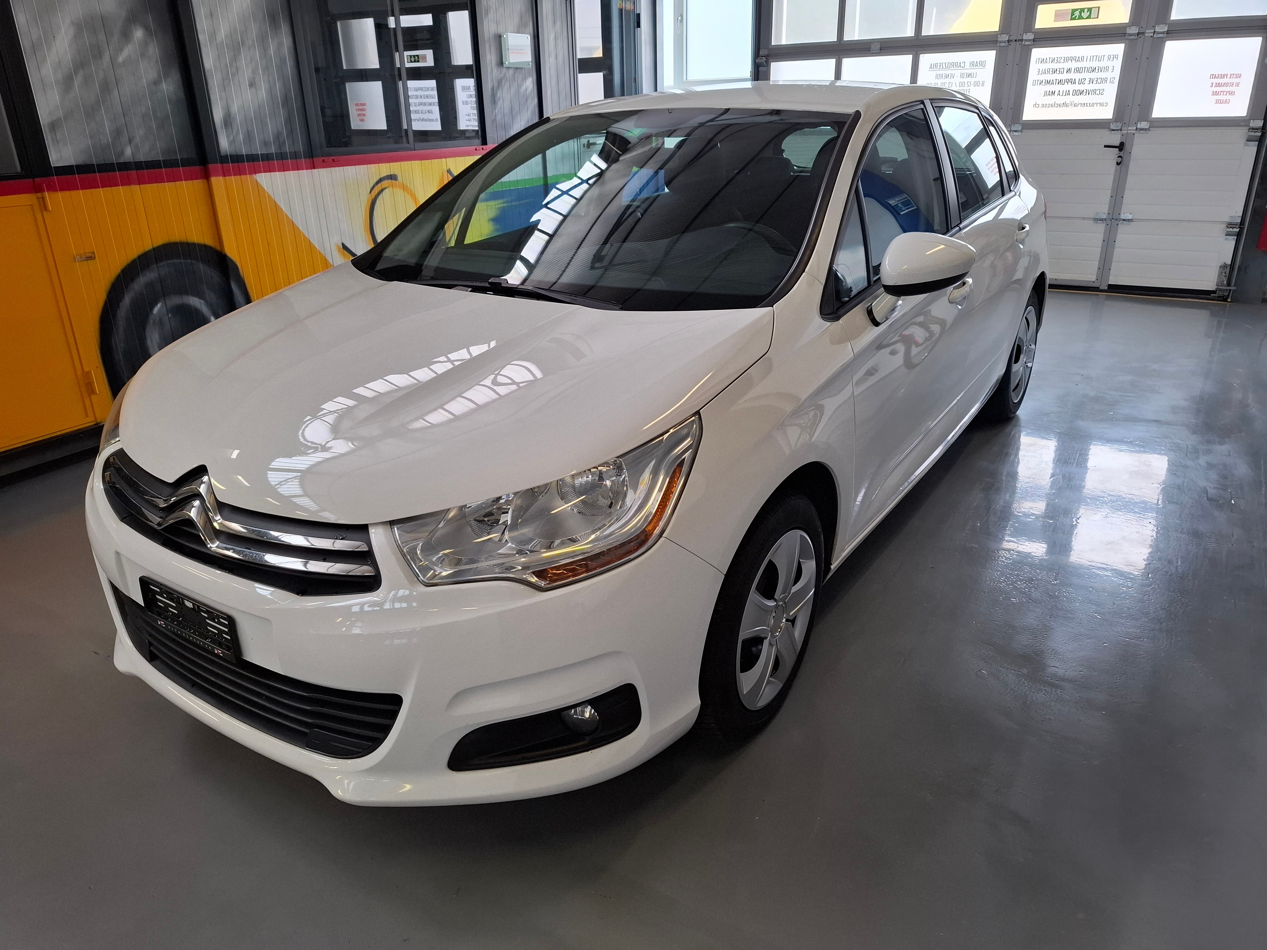 CITROEN C4 1.2 Pure Tech Live Edition