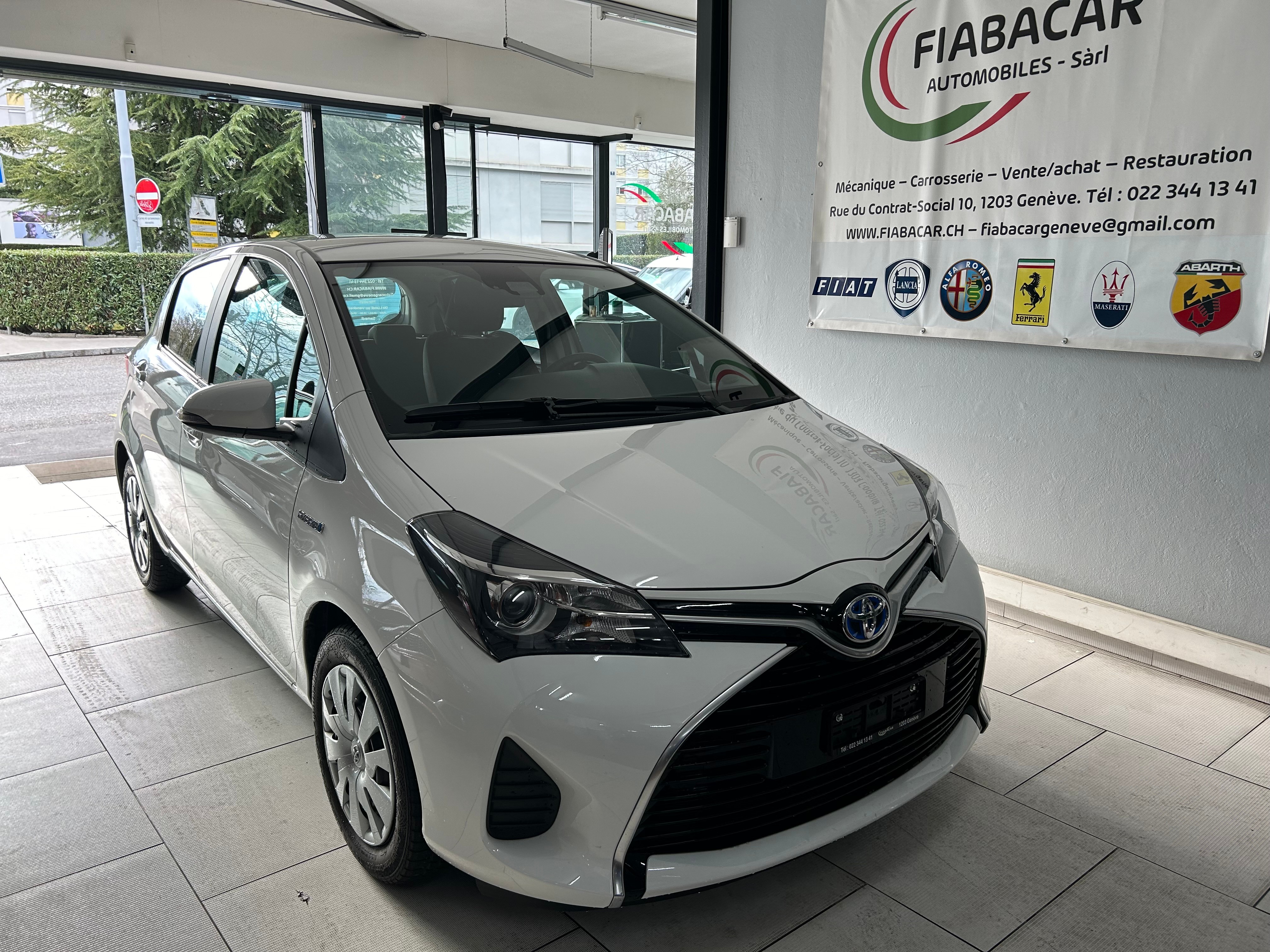 TOYOTA Yaris 1.5 VVT-i Hybrid Luna e-CVT