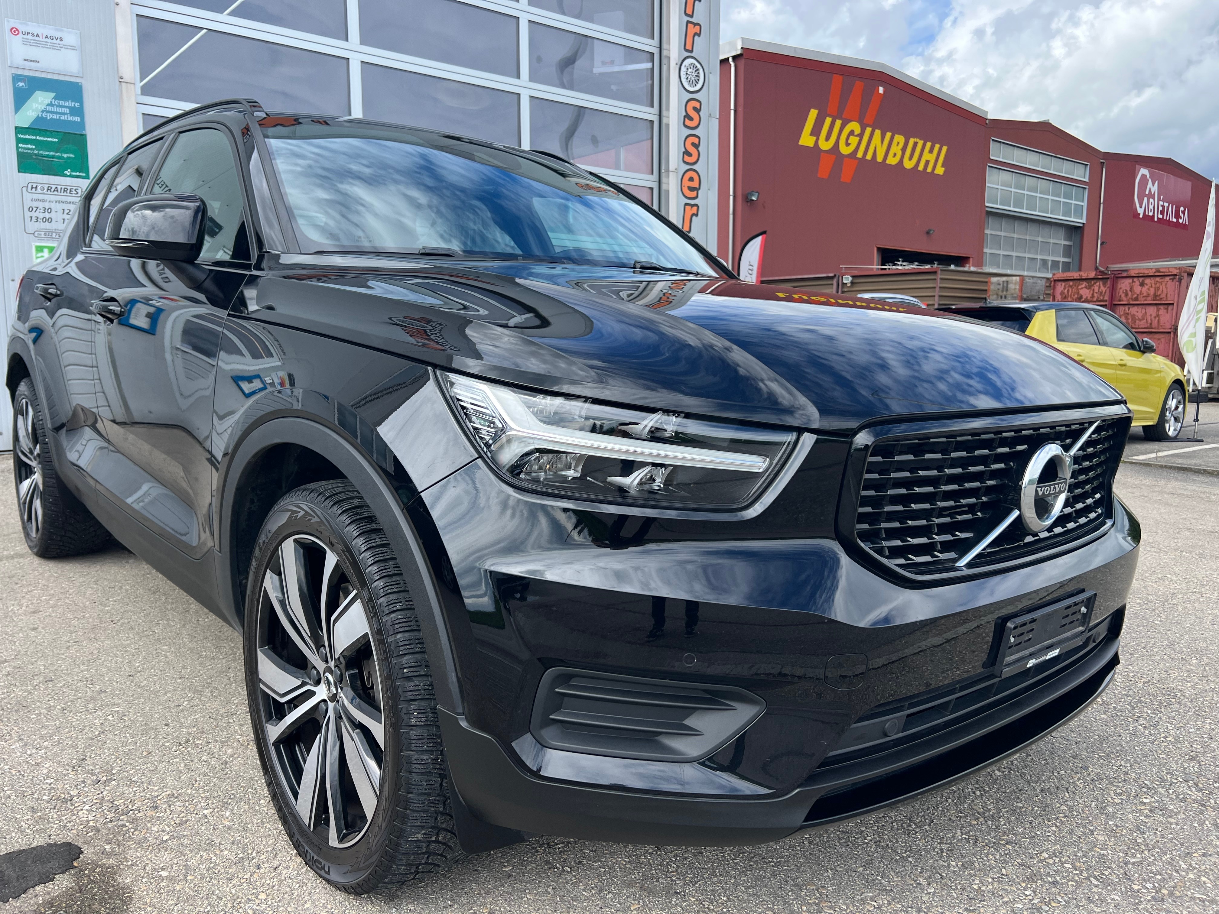 VOLVO XC40 T4 TwE R-Design DCT