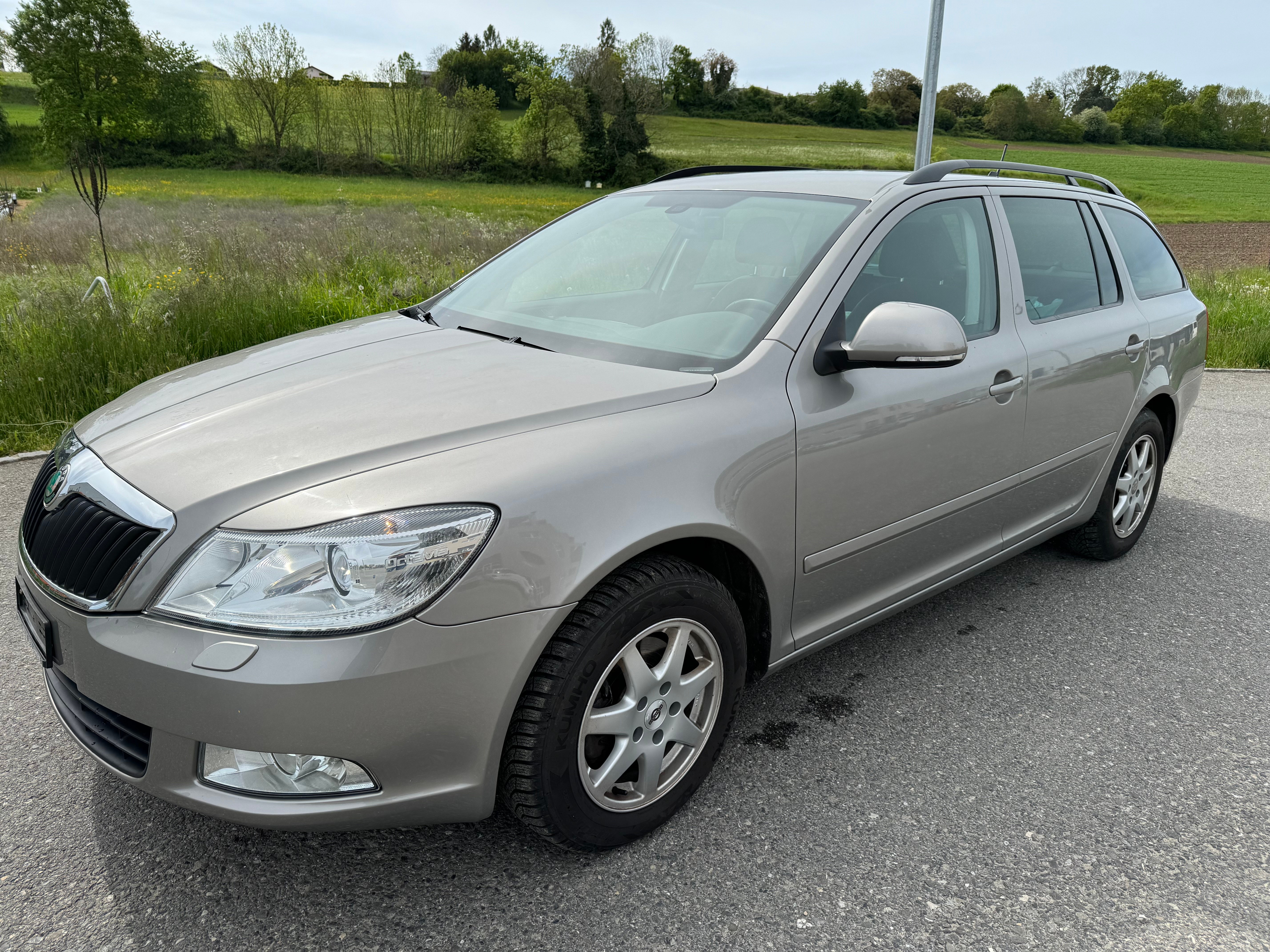 SKODA Octavia Combi 1.8 TSI Family DSG