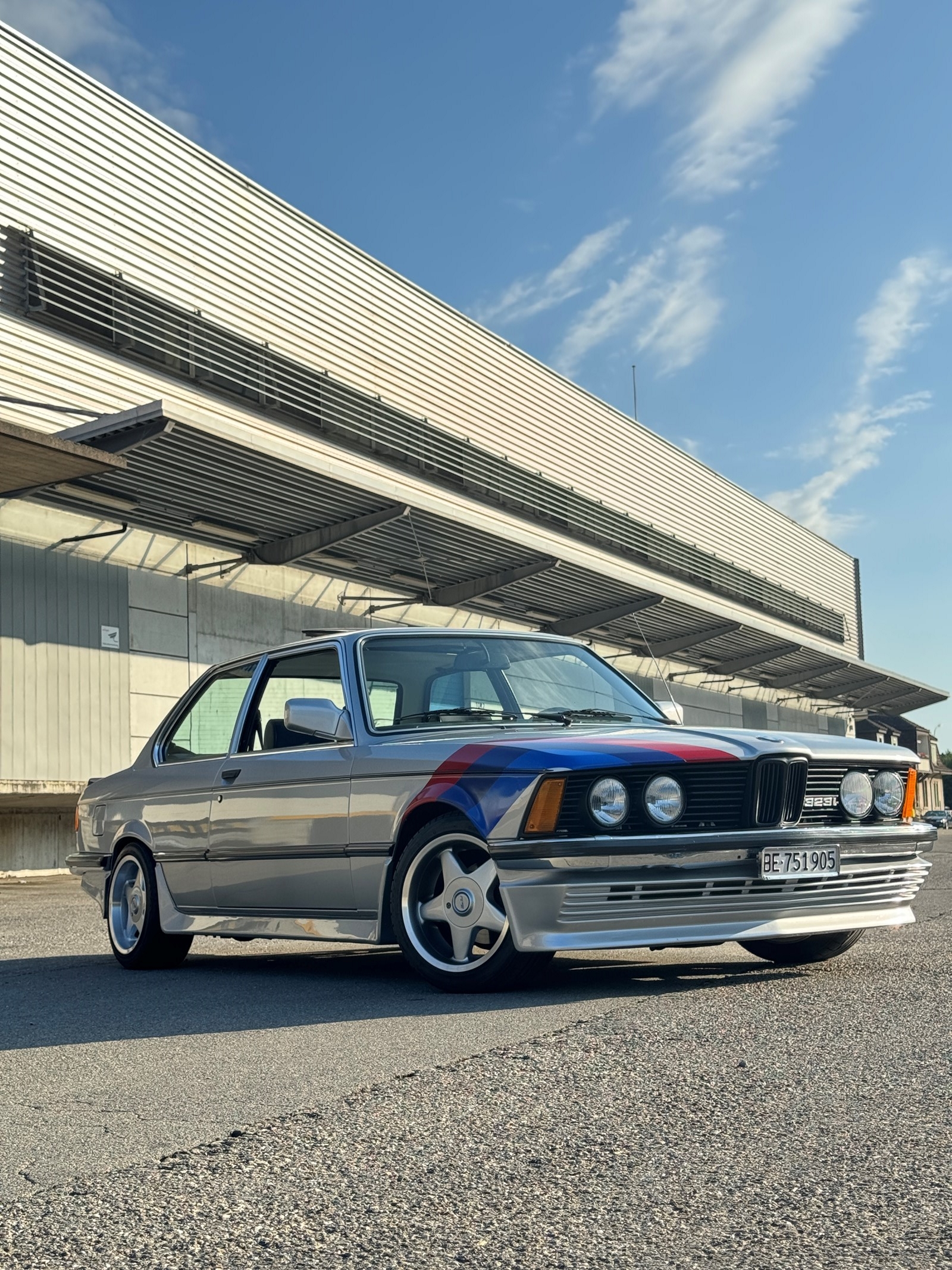 BMW 323 I E21