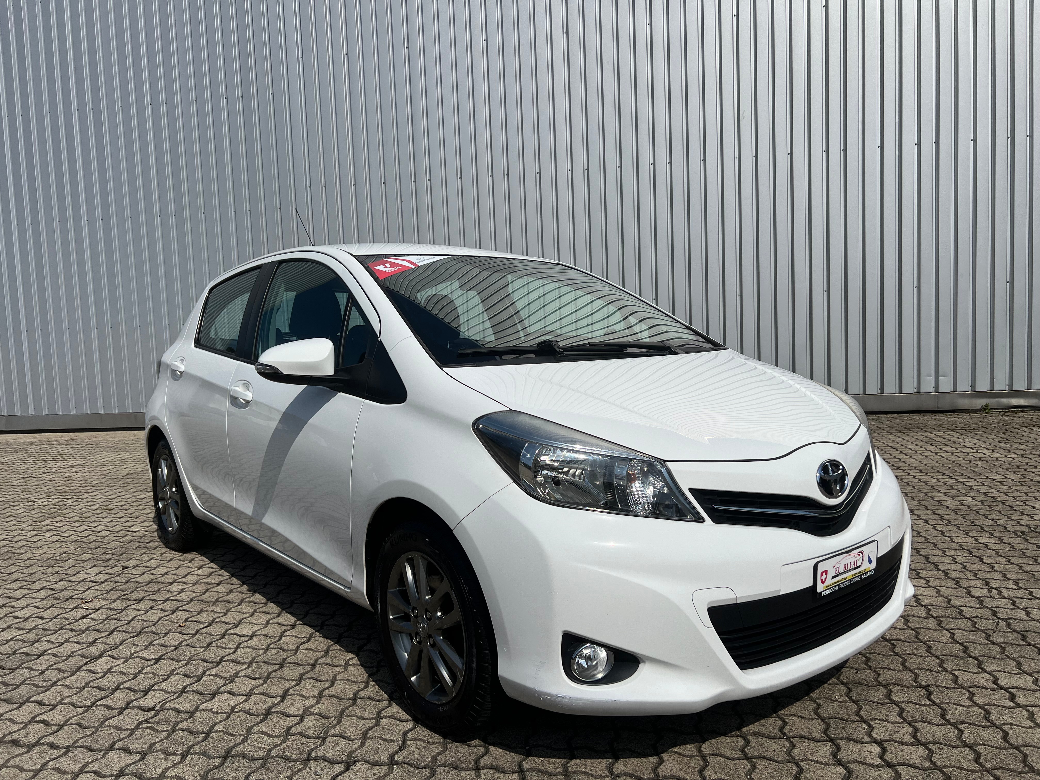 TOYOTA Yaris 1.33 Luna