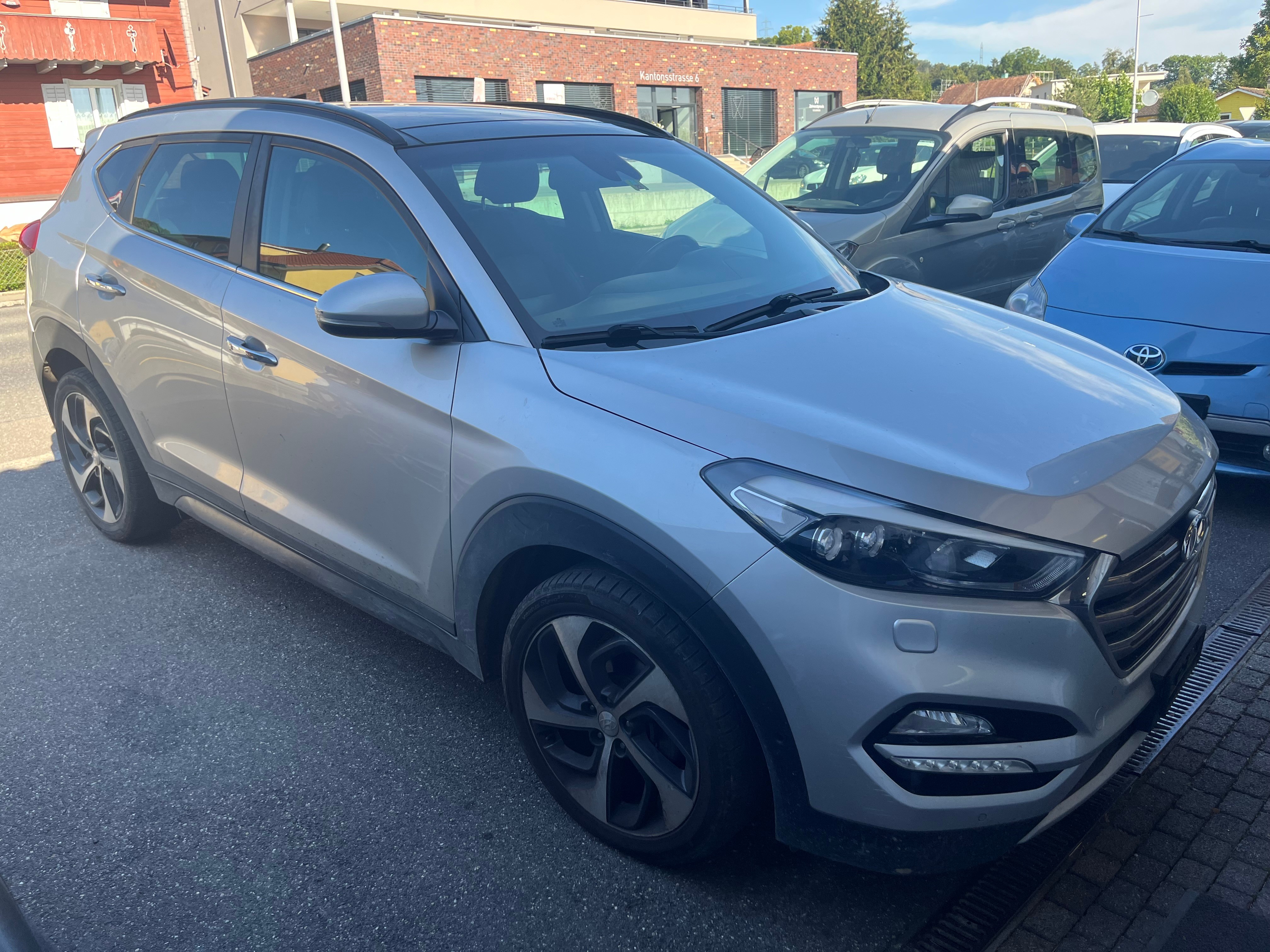 HYUNDAI Tucson 2.0 CRDI Vertex 4WD Automatic