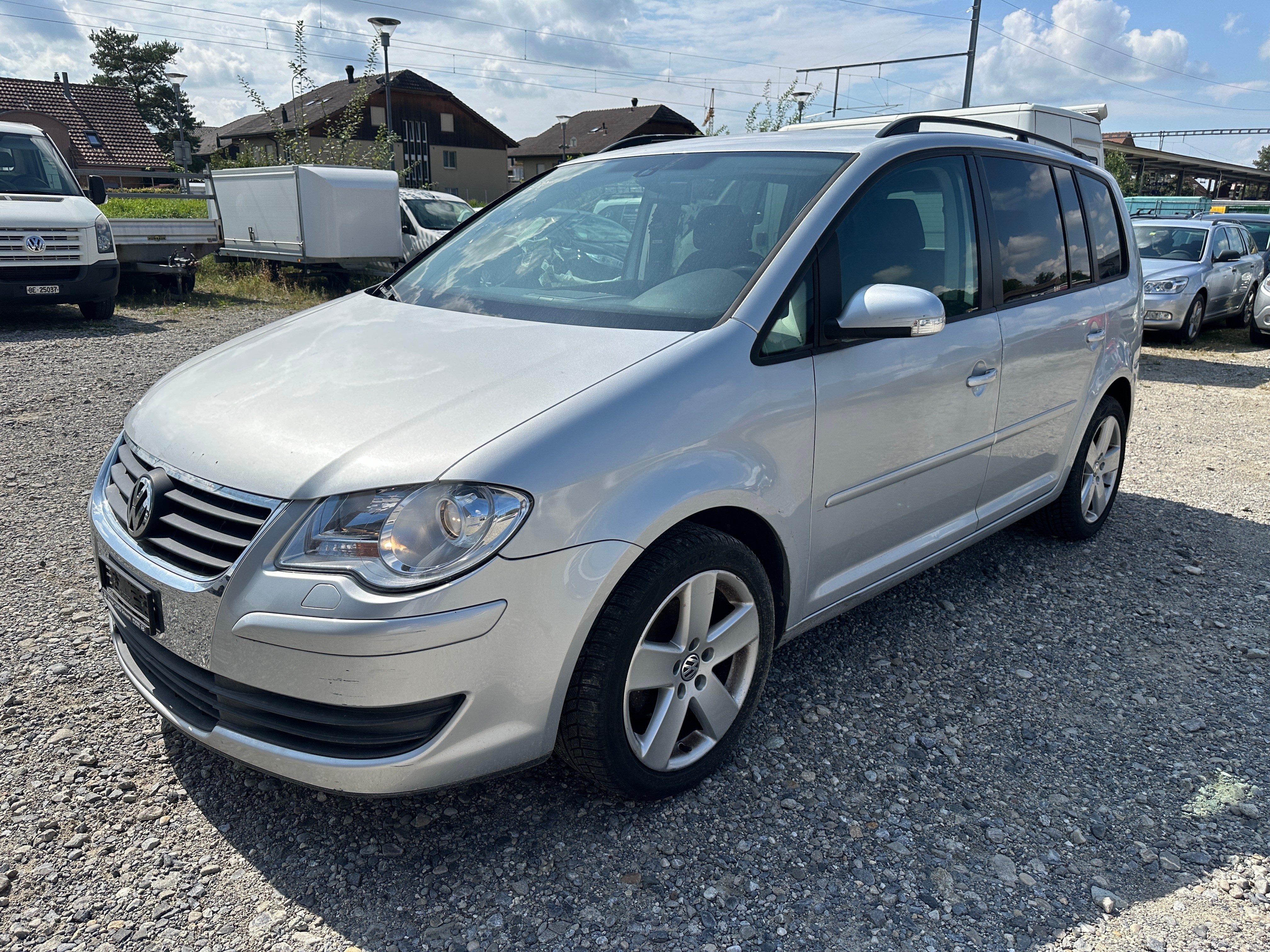 VW TOURAN