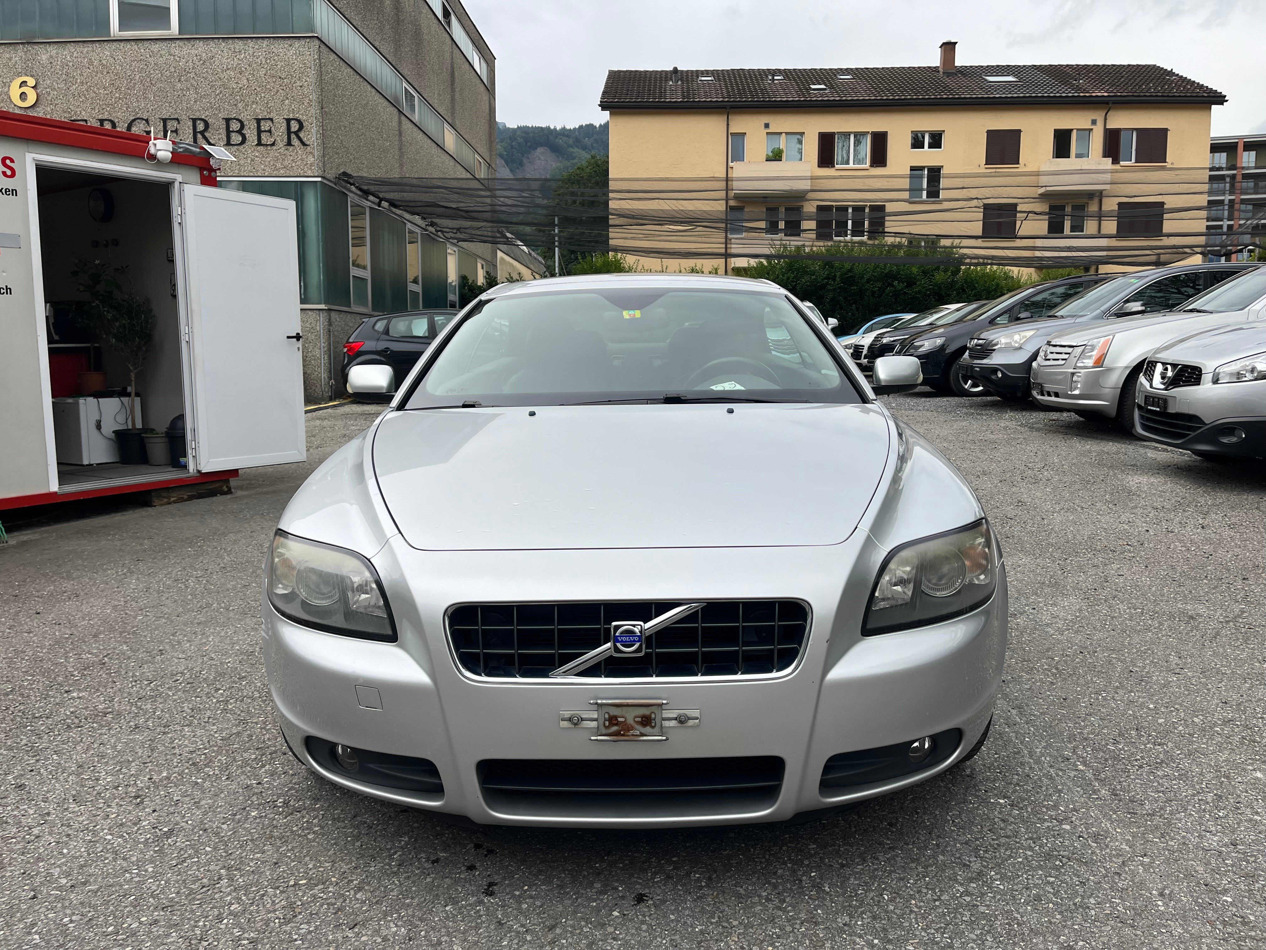 VOLVO C70 2.4 Summum