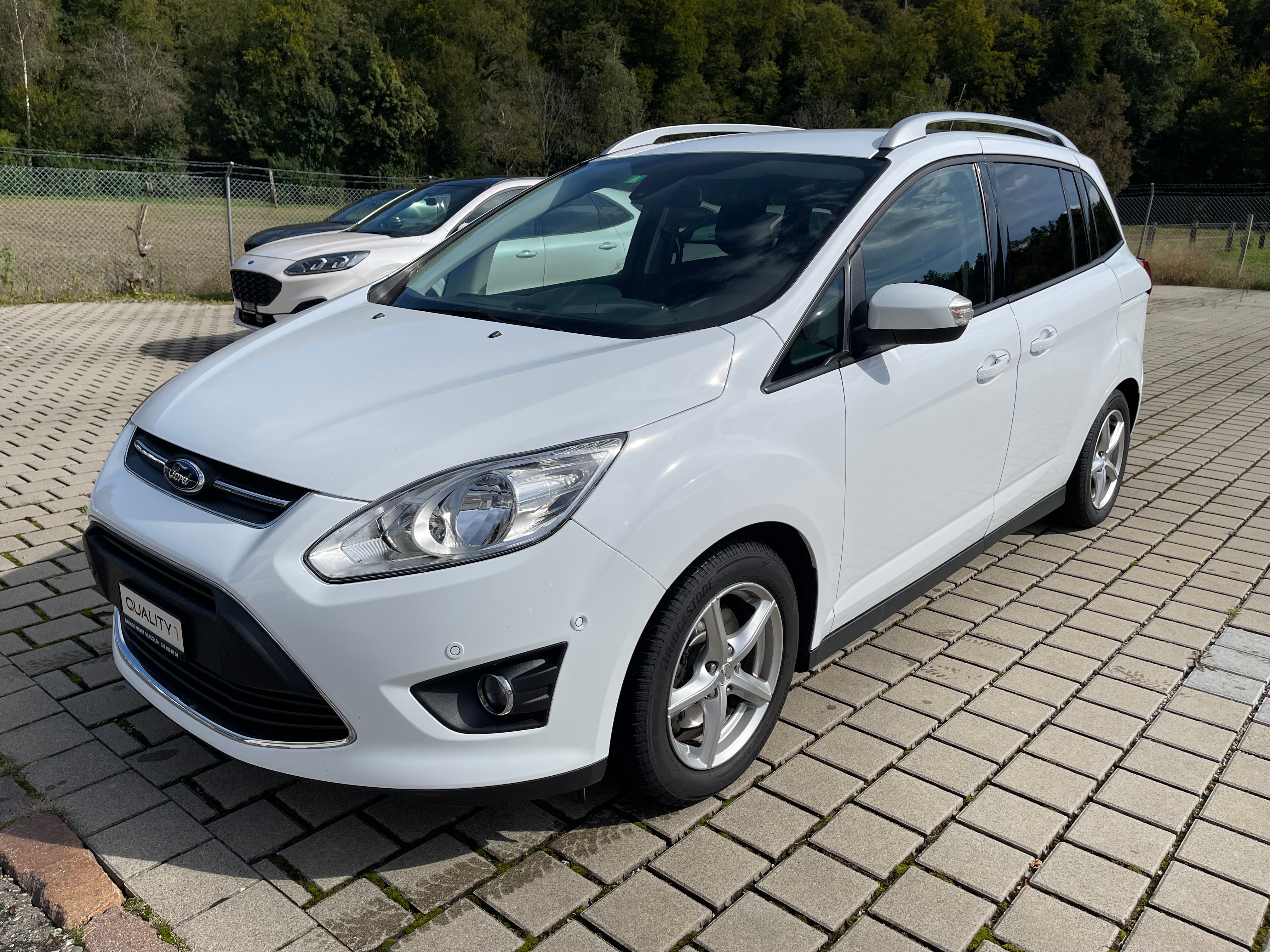 FORD Grand C-Max 1.0 SCTi KNIE-Edition