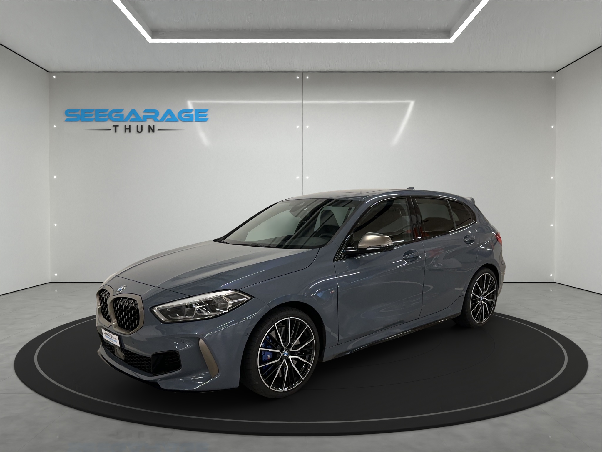 BMW M135i xDrive Steptronic