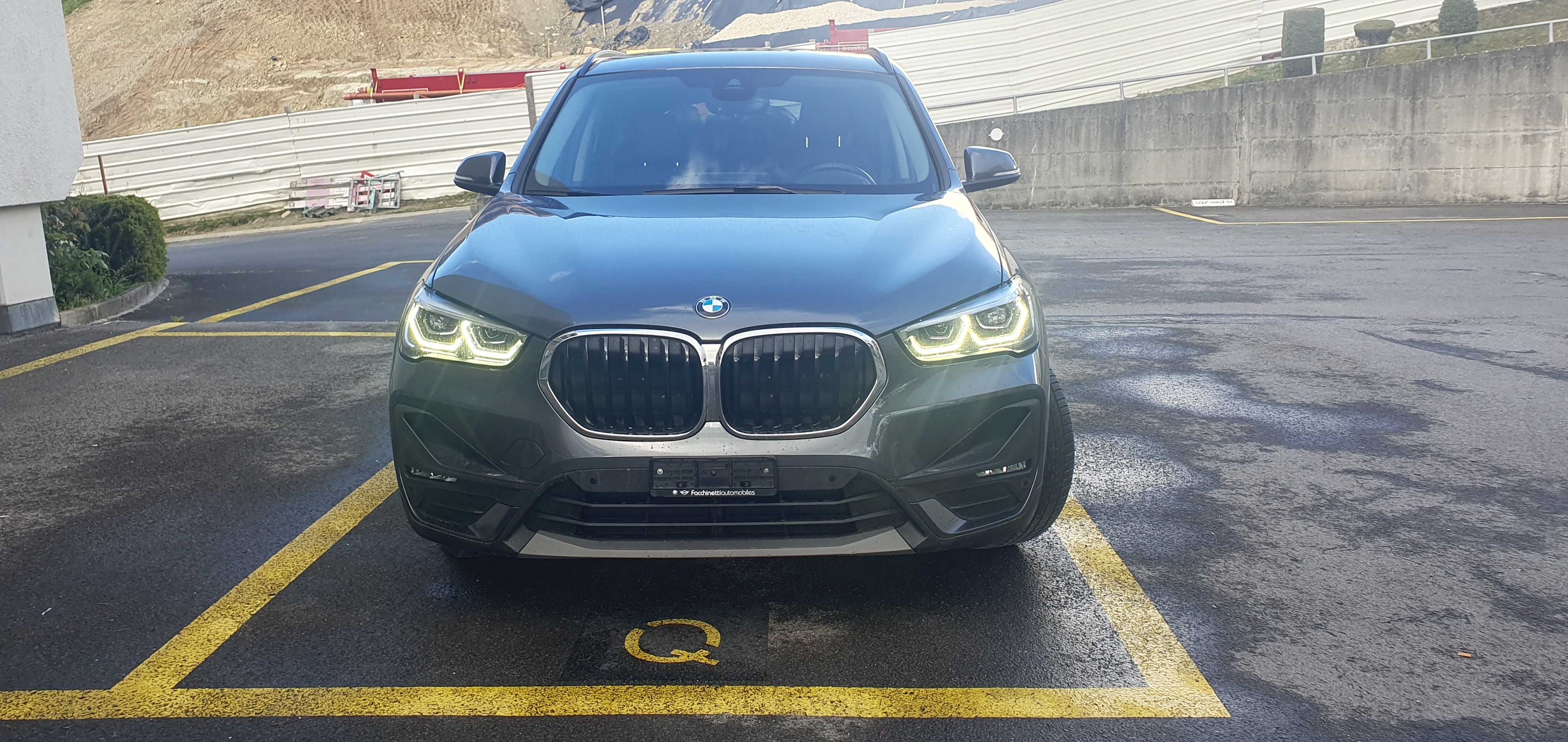 BMW X1 xDrive 18d Essential Edition Steptronic