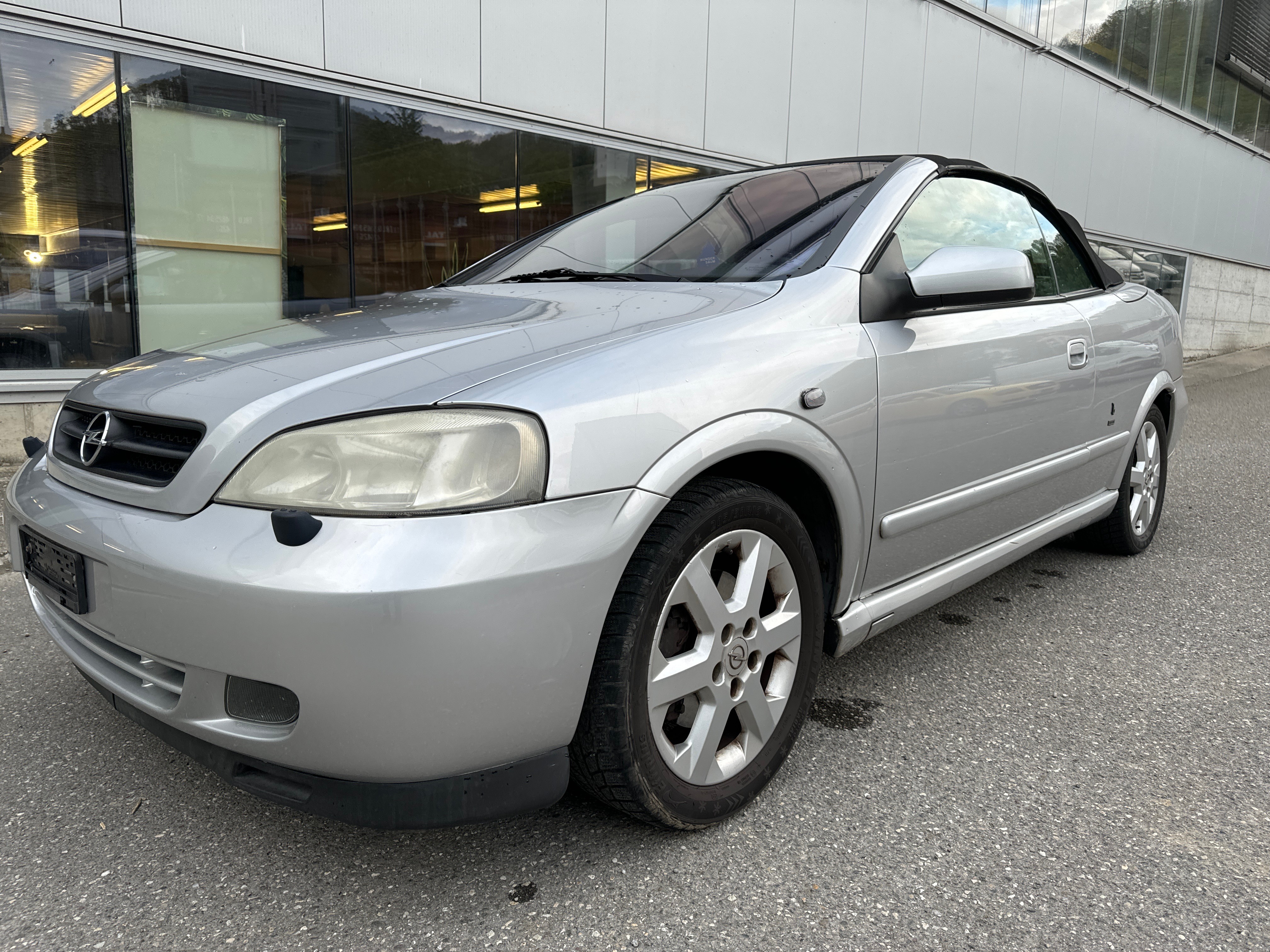 OPEL Astra Cabriolet 2.2i 16V