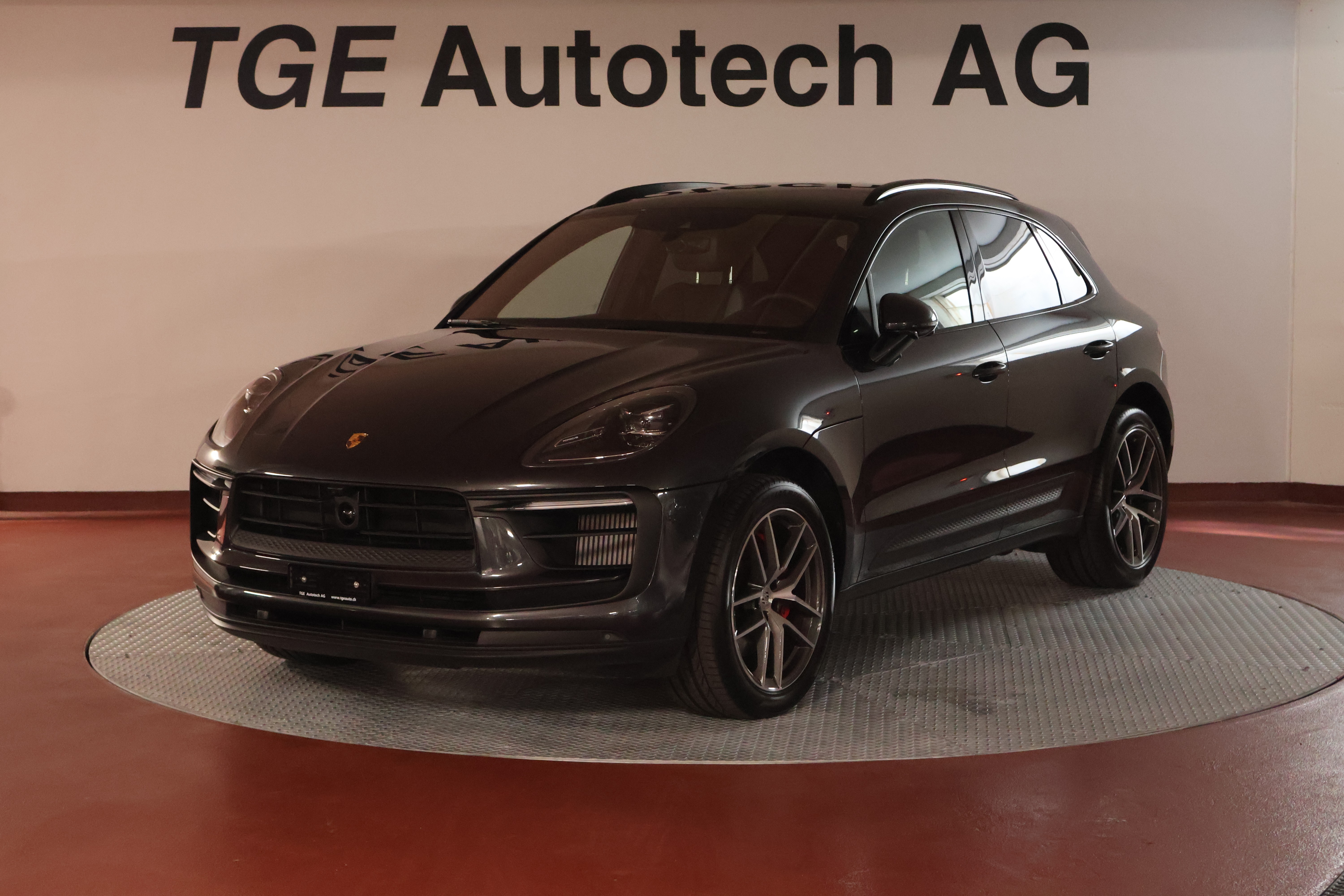 PORSCHE Macan S PDK