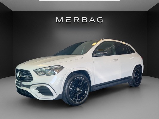 MERCEDES-BENZ GLA 200 7G-DCT