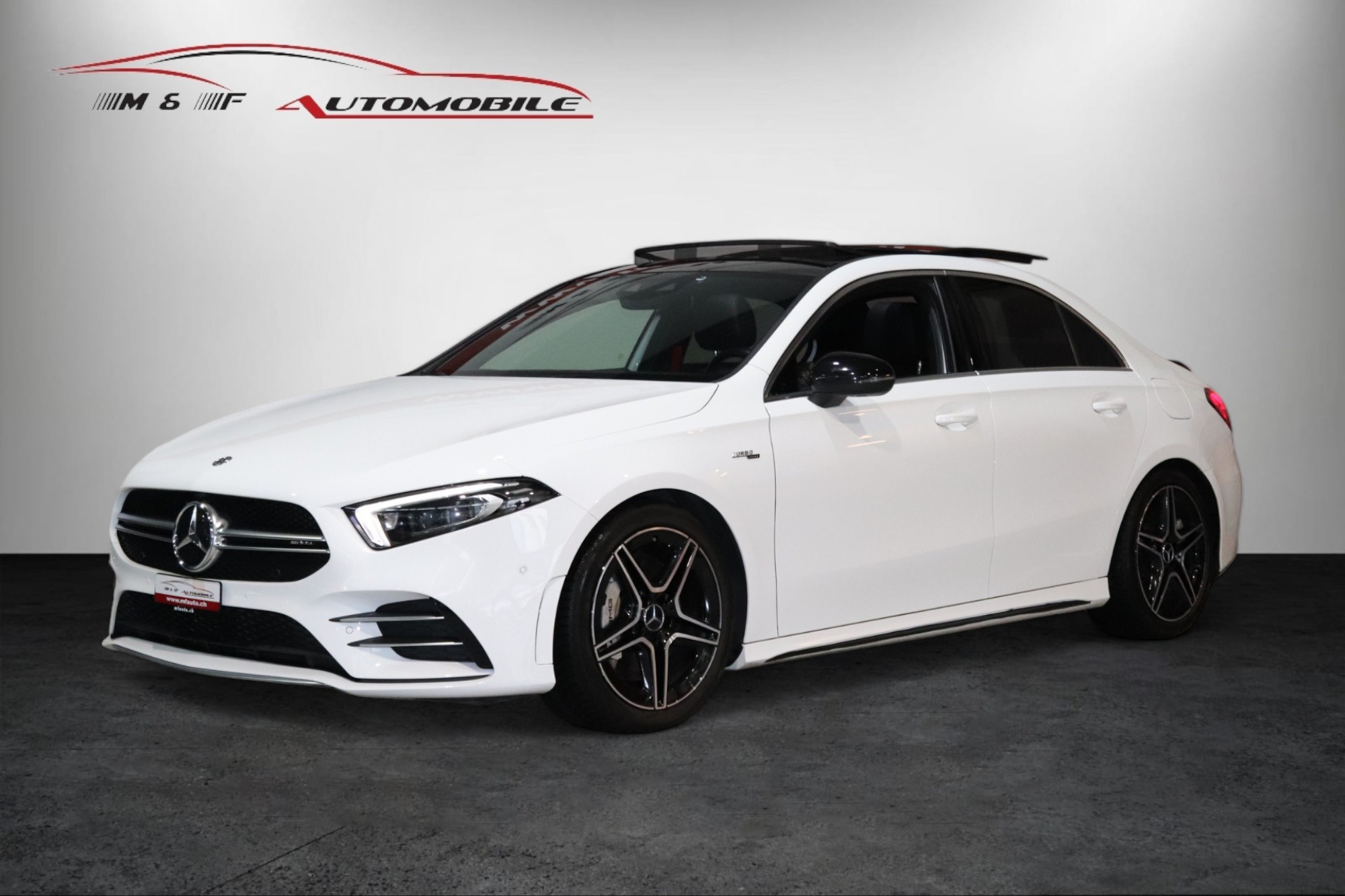 MERCEDES-BENZ A 35 AMG 4matic Limousine