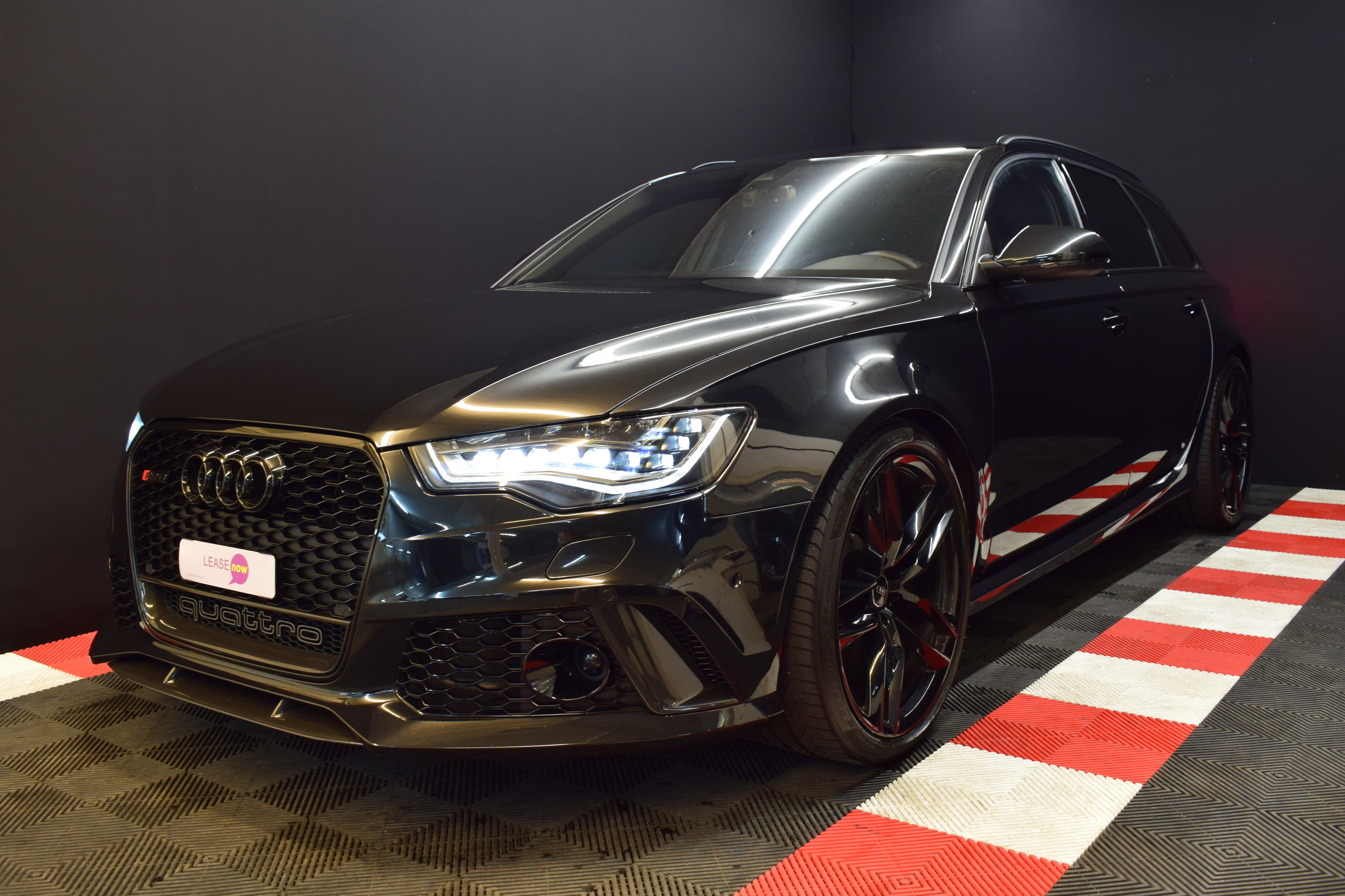 AUDI RS6 Avant 4.0 TFSI V8 quattro Tiptronic 