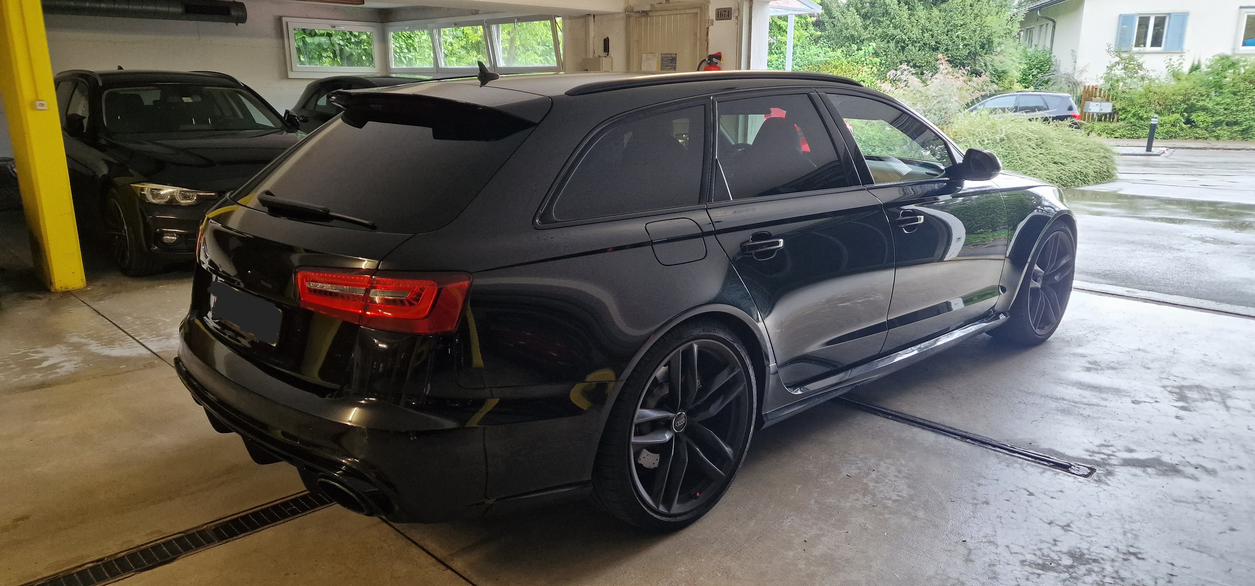 AUDI RS6 Avant 4.0 TFSI V8 quattro Tiptronic