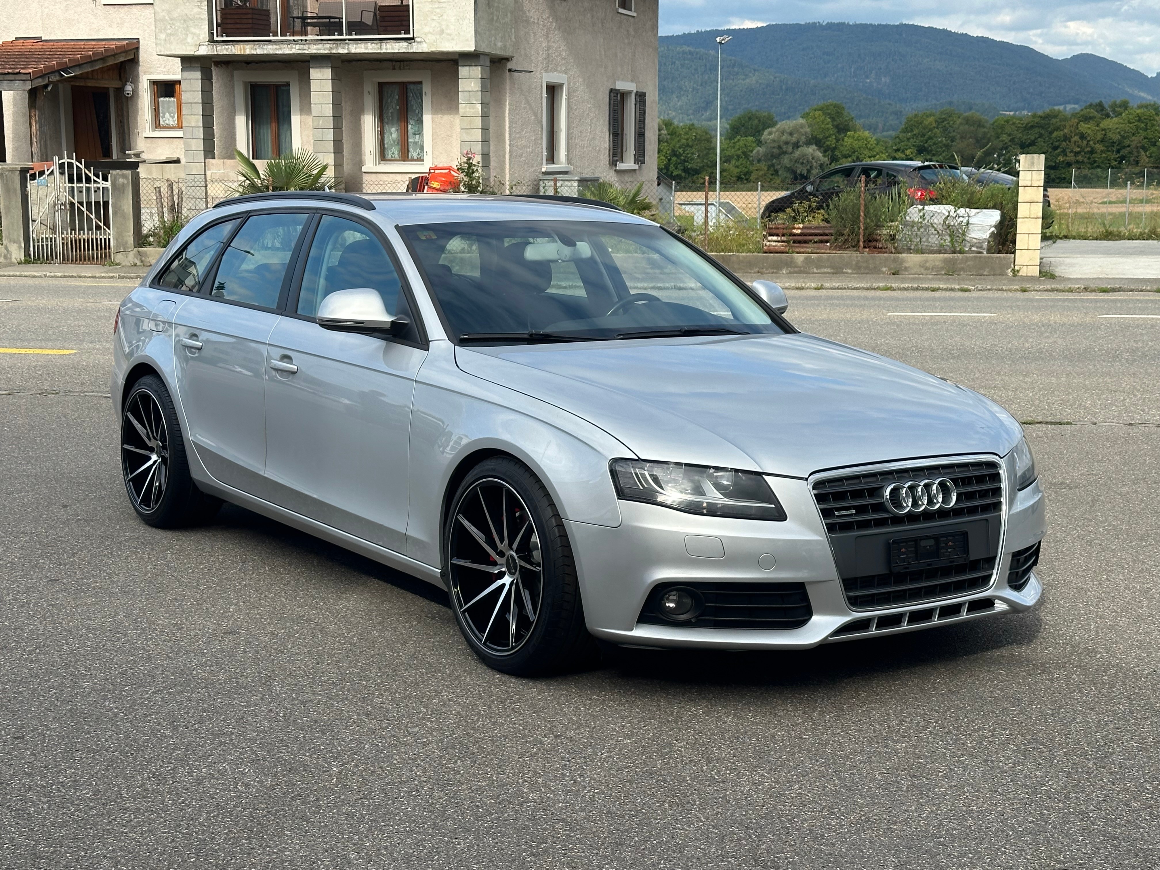 AUDI A4 Avant 2.0 TFSI quattro