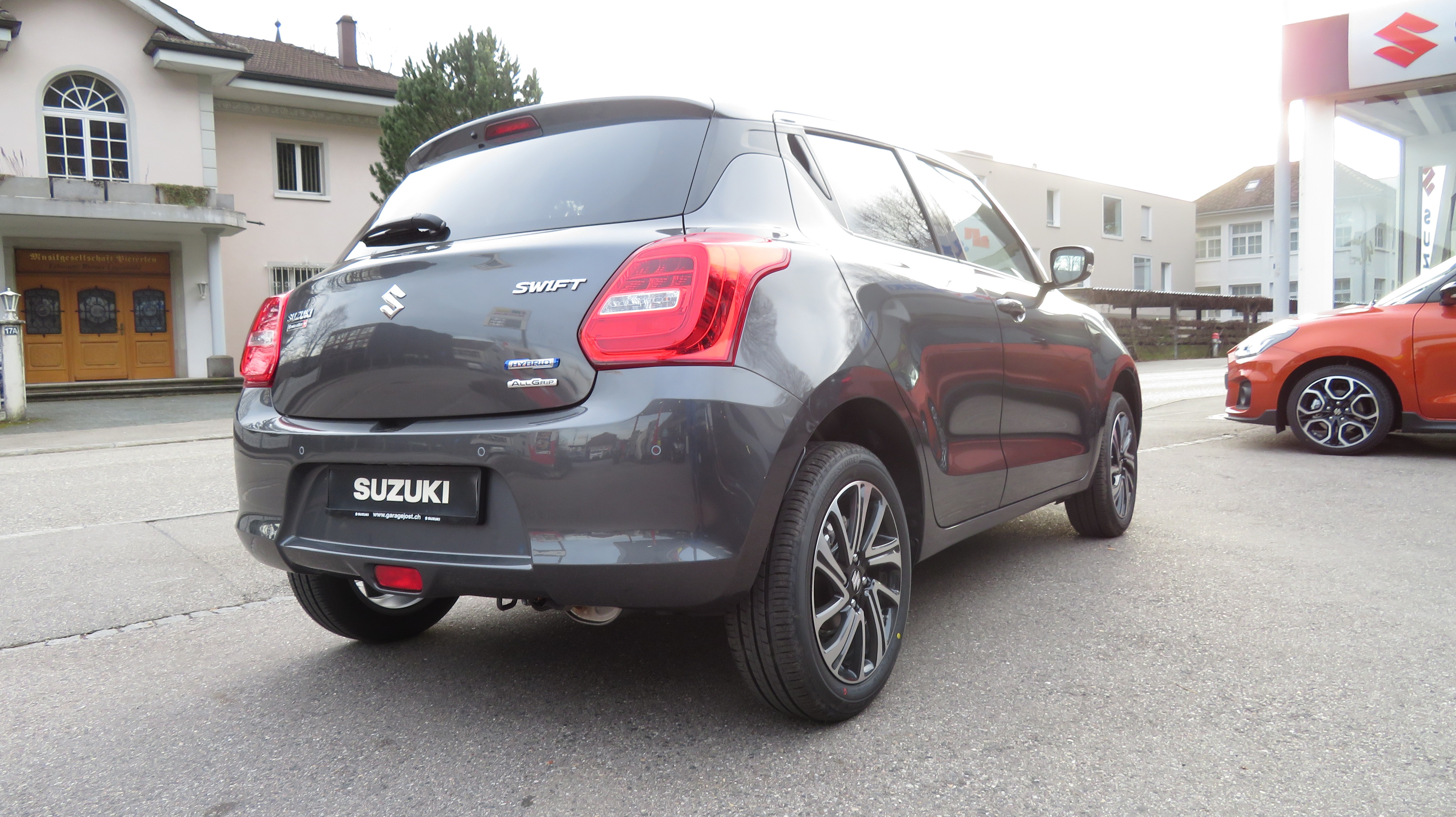 SUZUKI Swift 1.2 Compact Top 4x4 Hybrid