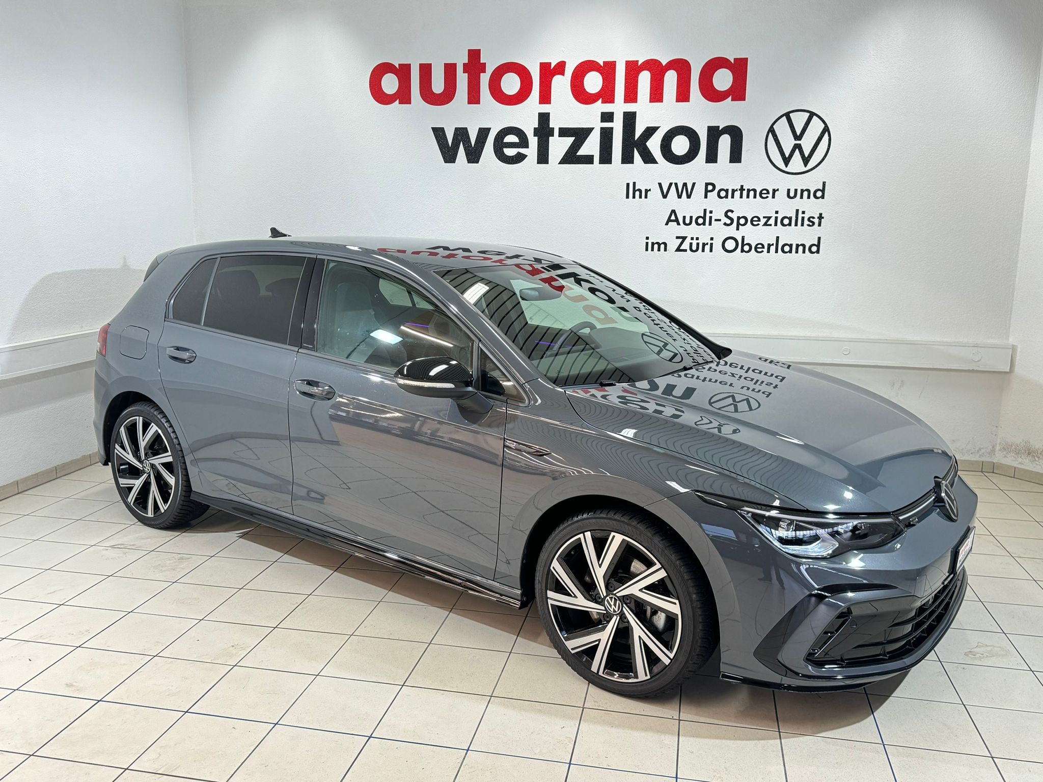 VW Golf 2.0 TSI R-Line DSG 4 Motion