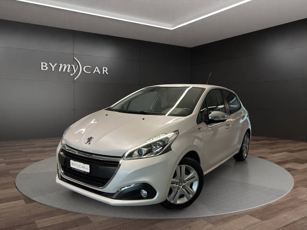 PEUGEOT 208 1.2 PureTech Style