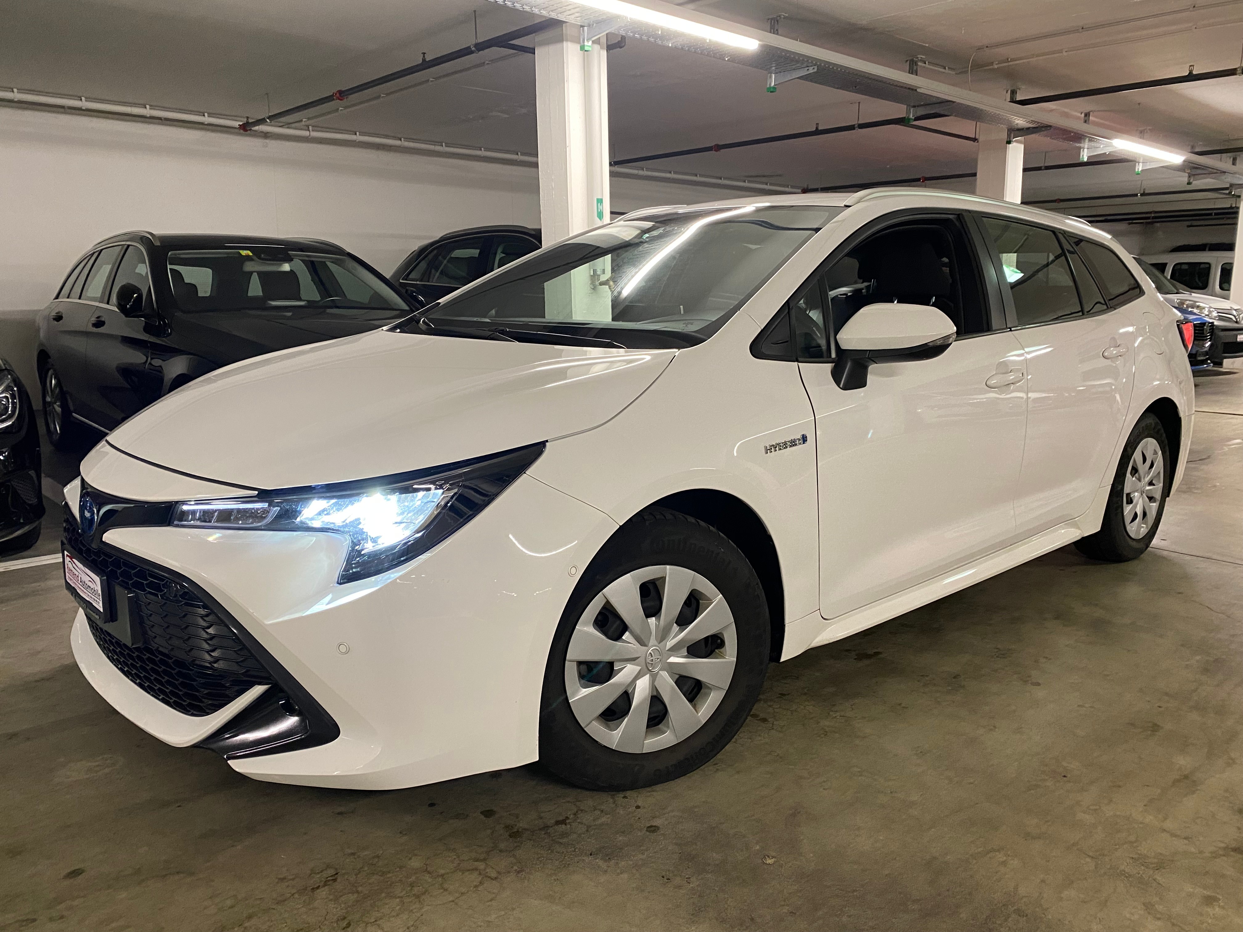 TOYOTA Corolla Touring Sports 1.8 HSD Comfort e-CVT