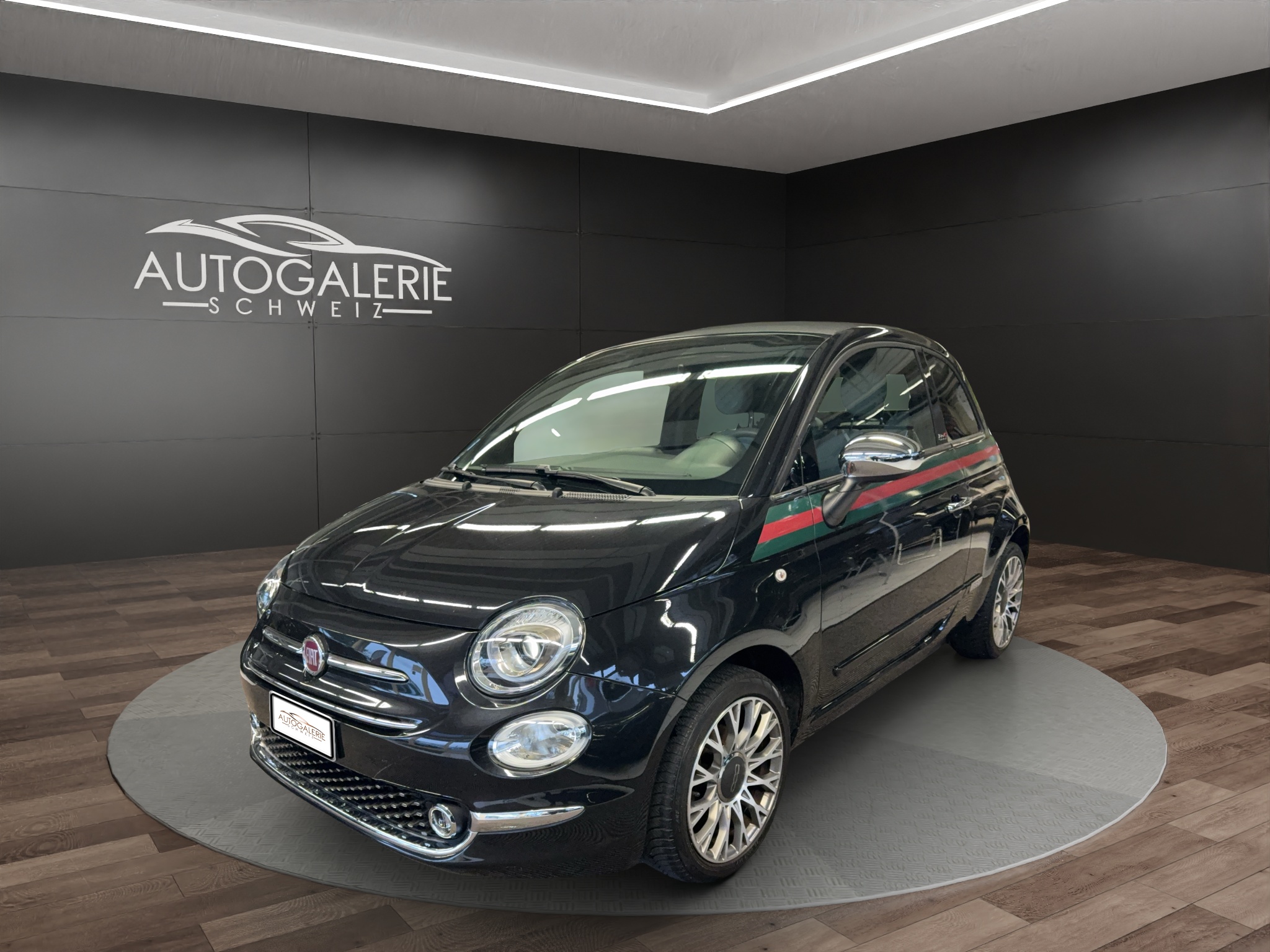 FIAT 500 1.2 Star | Innen Bi-Color Weiss-Schwarz | Klimaautomatik | NAVI uConnect mit DAB+ |