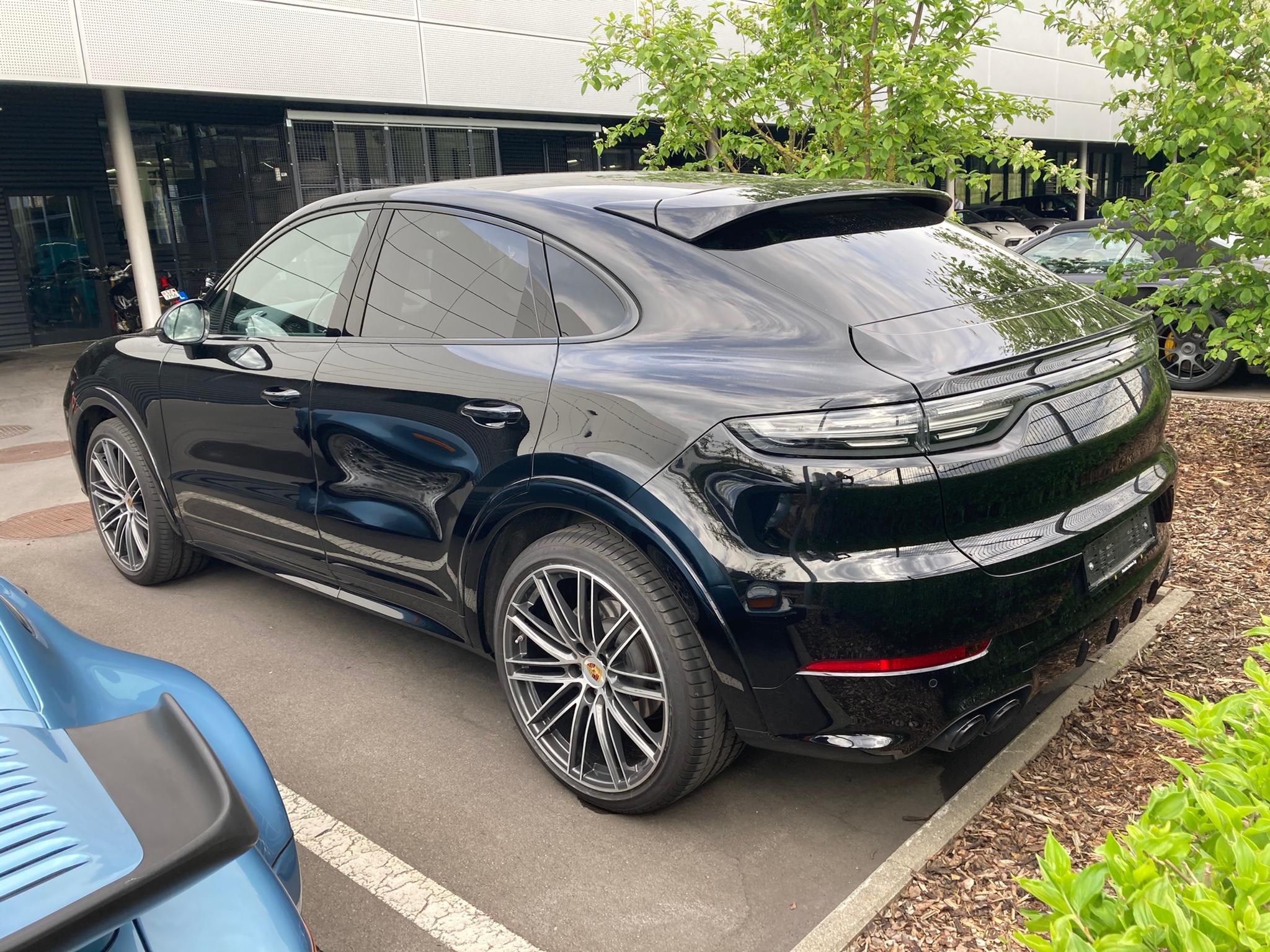 PORSCHE Cayenne S Coupé