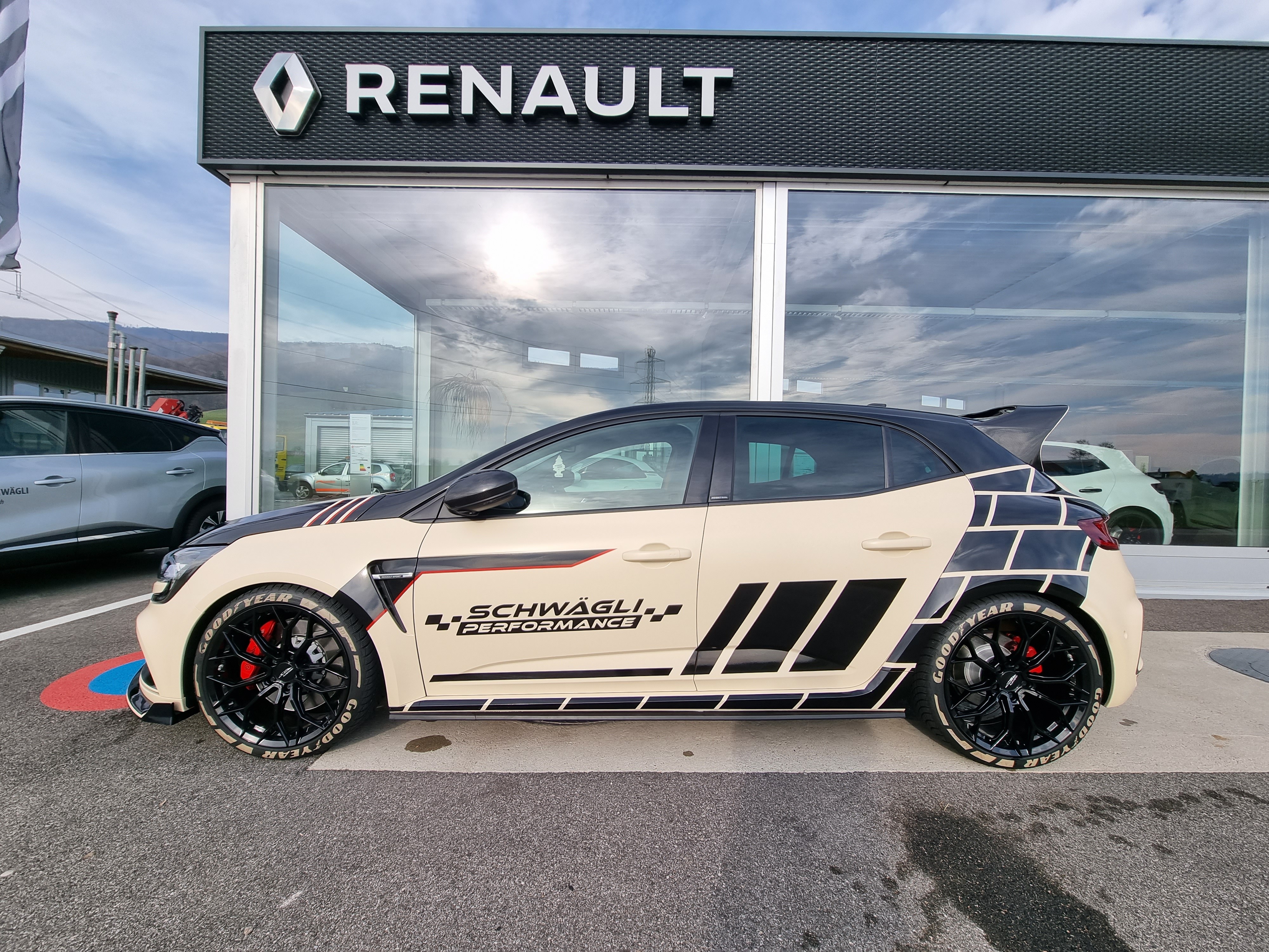 RENAULT Mégane Trophy 300 EDC