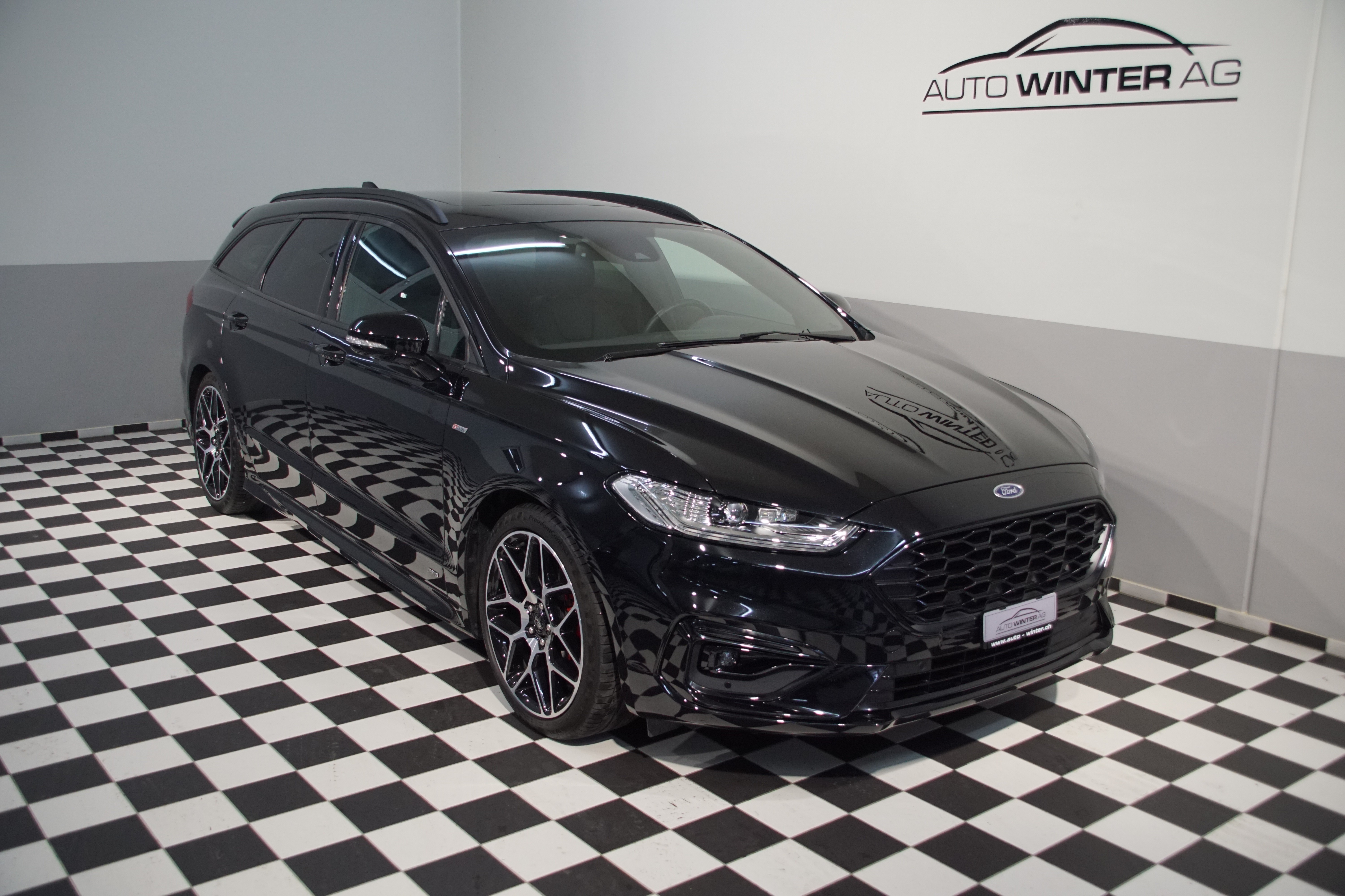 FORD Mondeo 2.0 TDCi AWD ST-Line Automatik