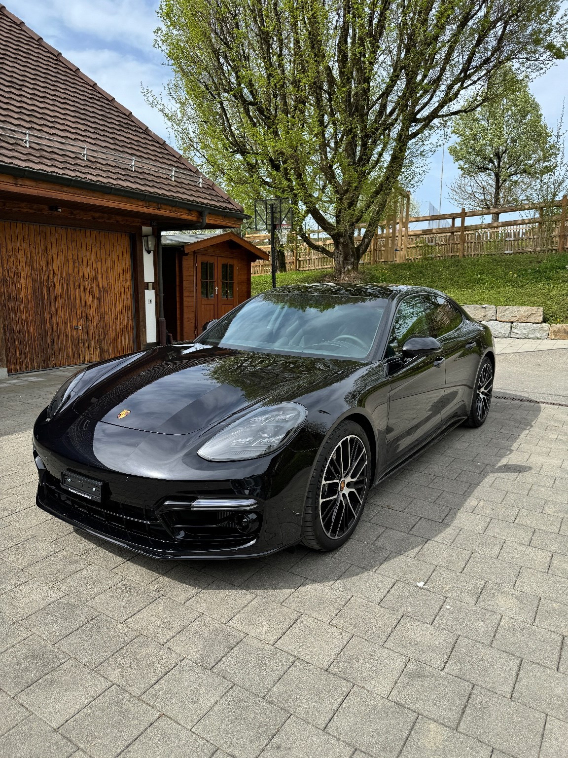 PORSCHE Panamera GTS PDK