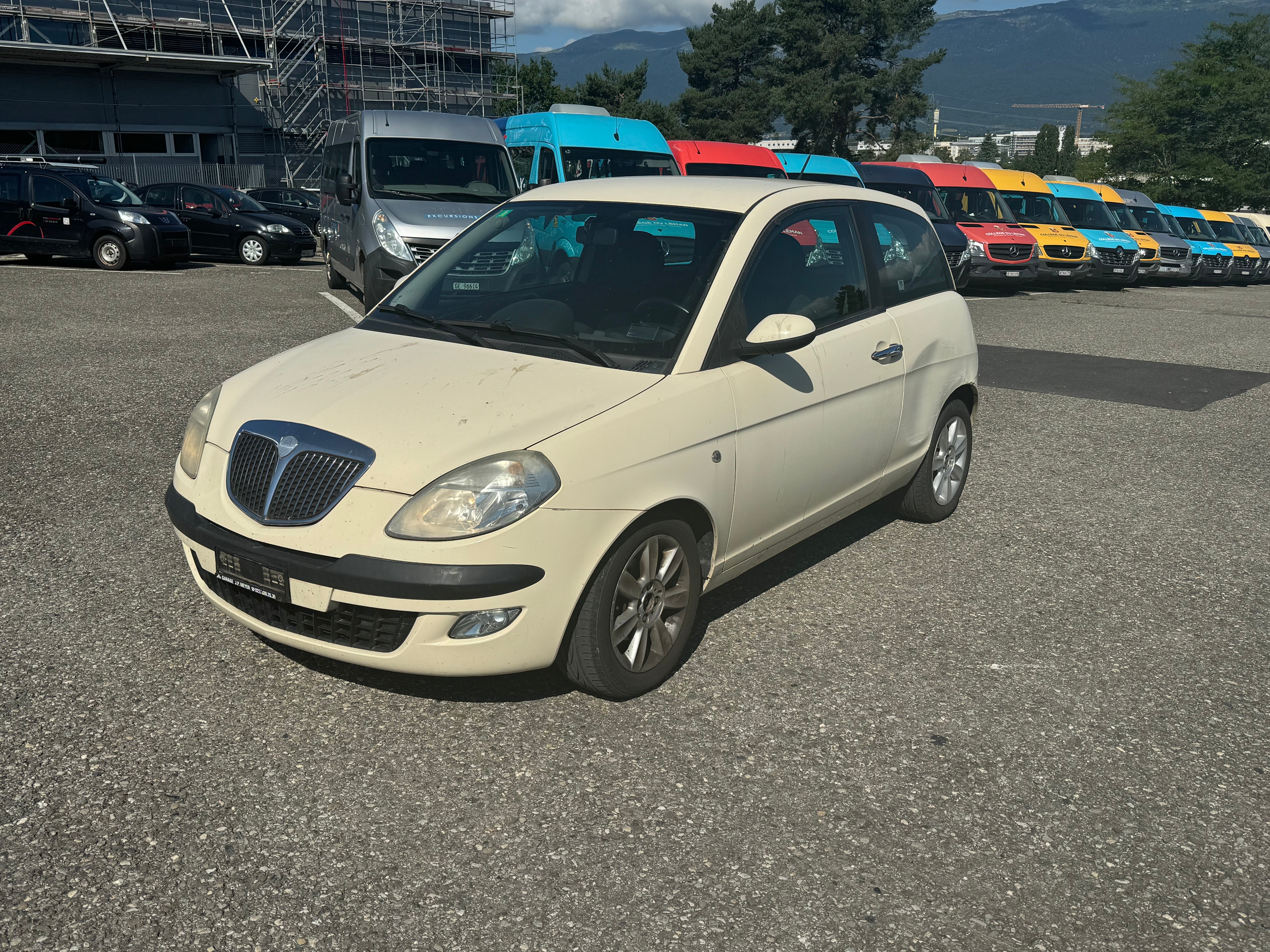 LANCIA Ypsilon 1.4 16V Platino