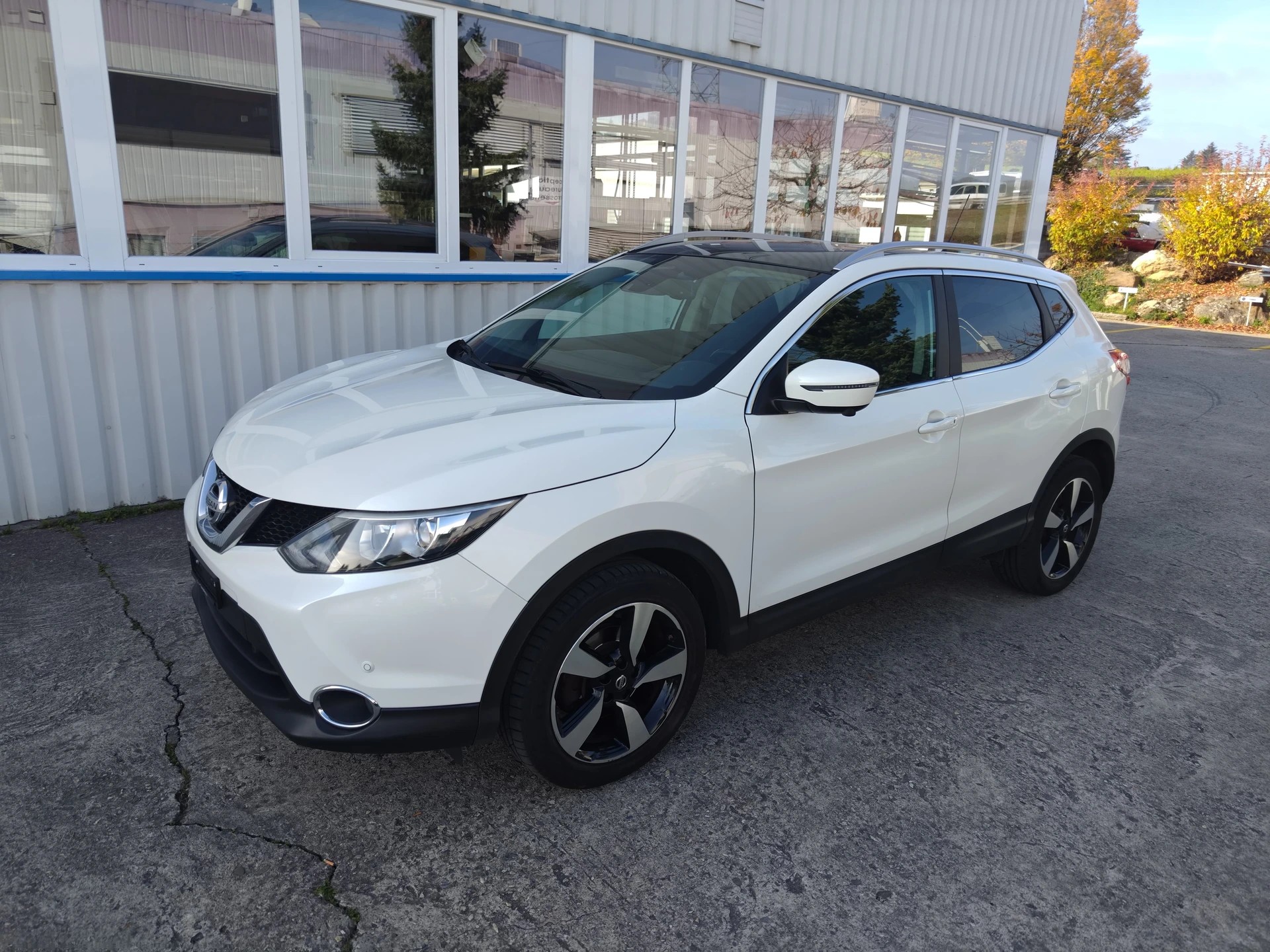 NISSAN Qashqai 1.2 DIG-T tekna Xtronic CVT (64)