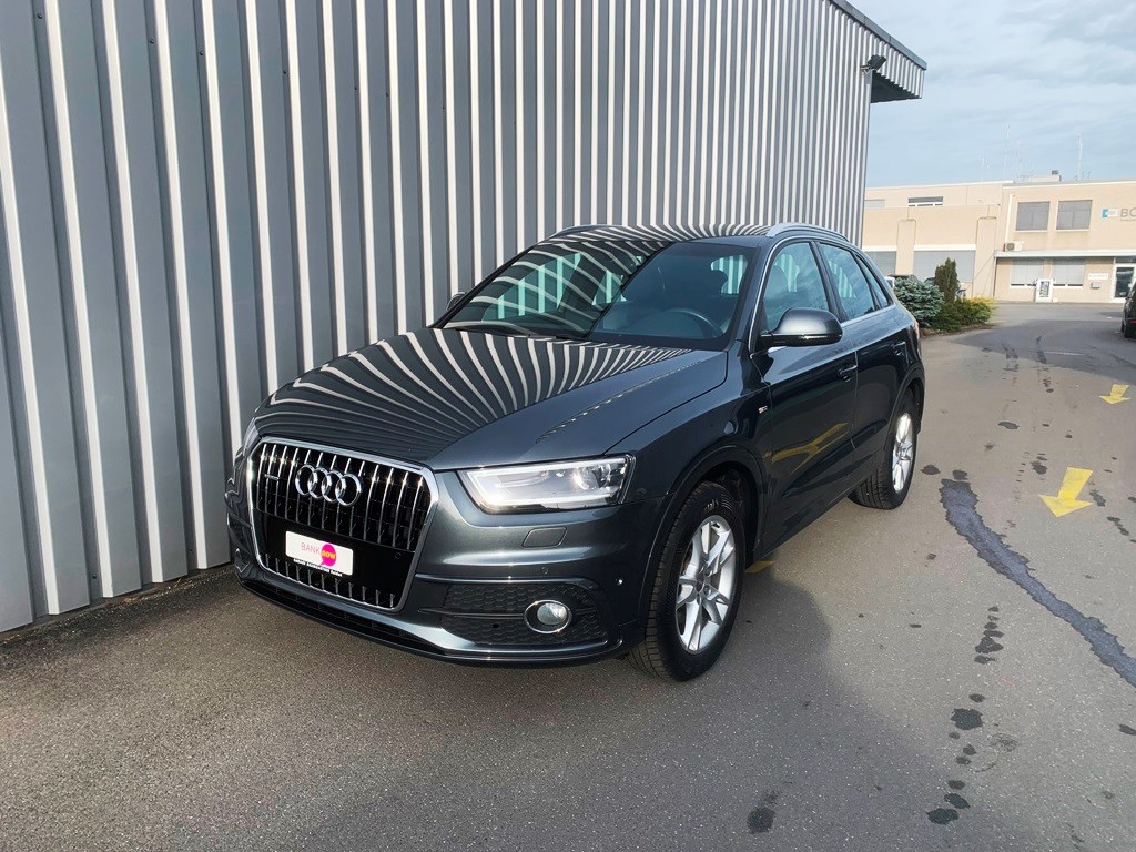 AUDI Q3 2.0 TDI quattro S-tronic